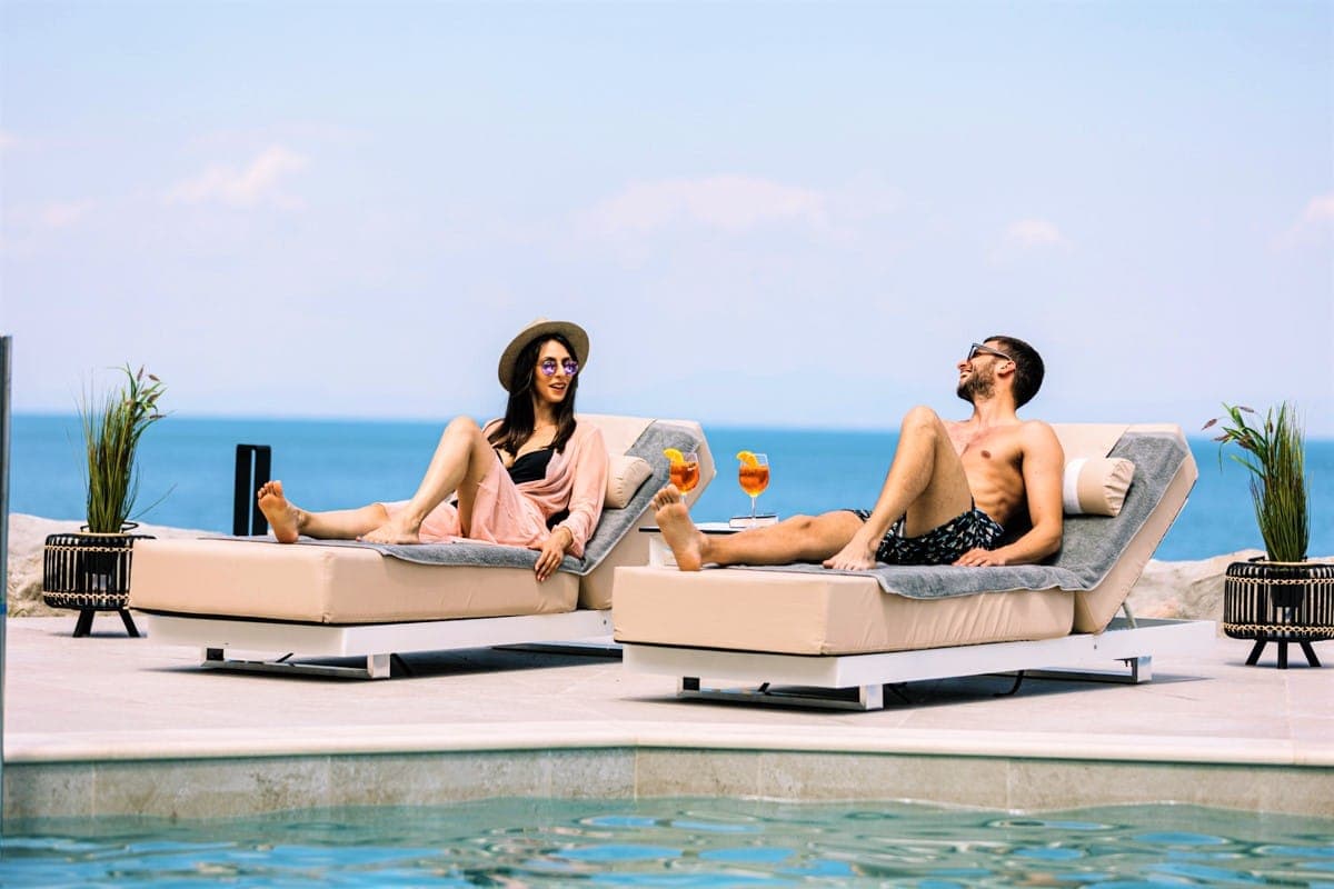 Akrotiri Olympus Luxury Suites