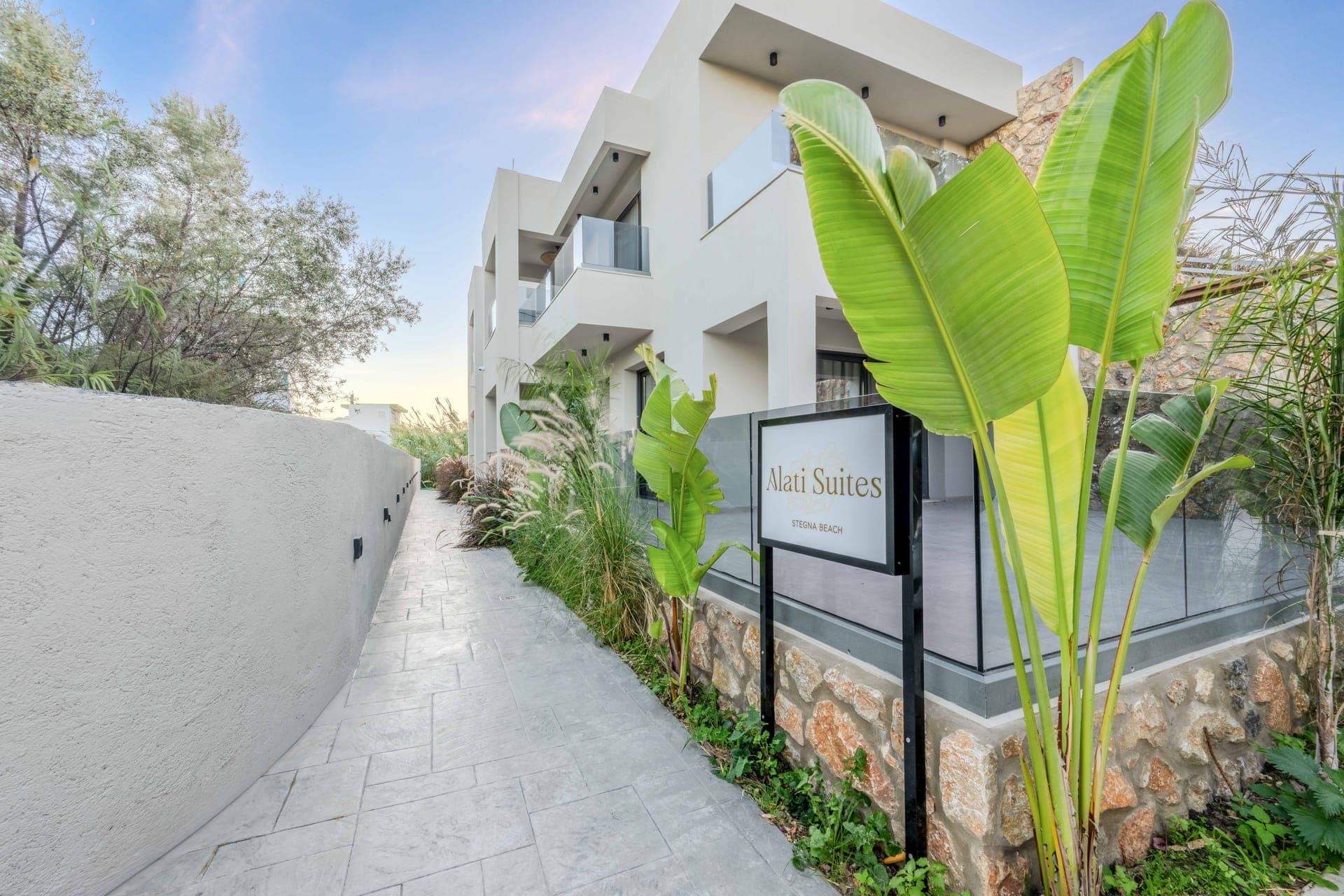 Alati Suites | Stegna