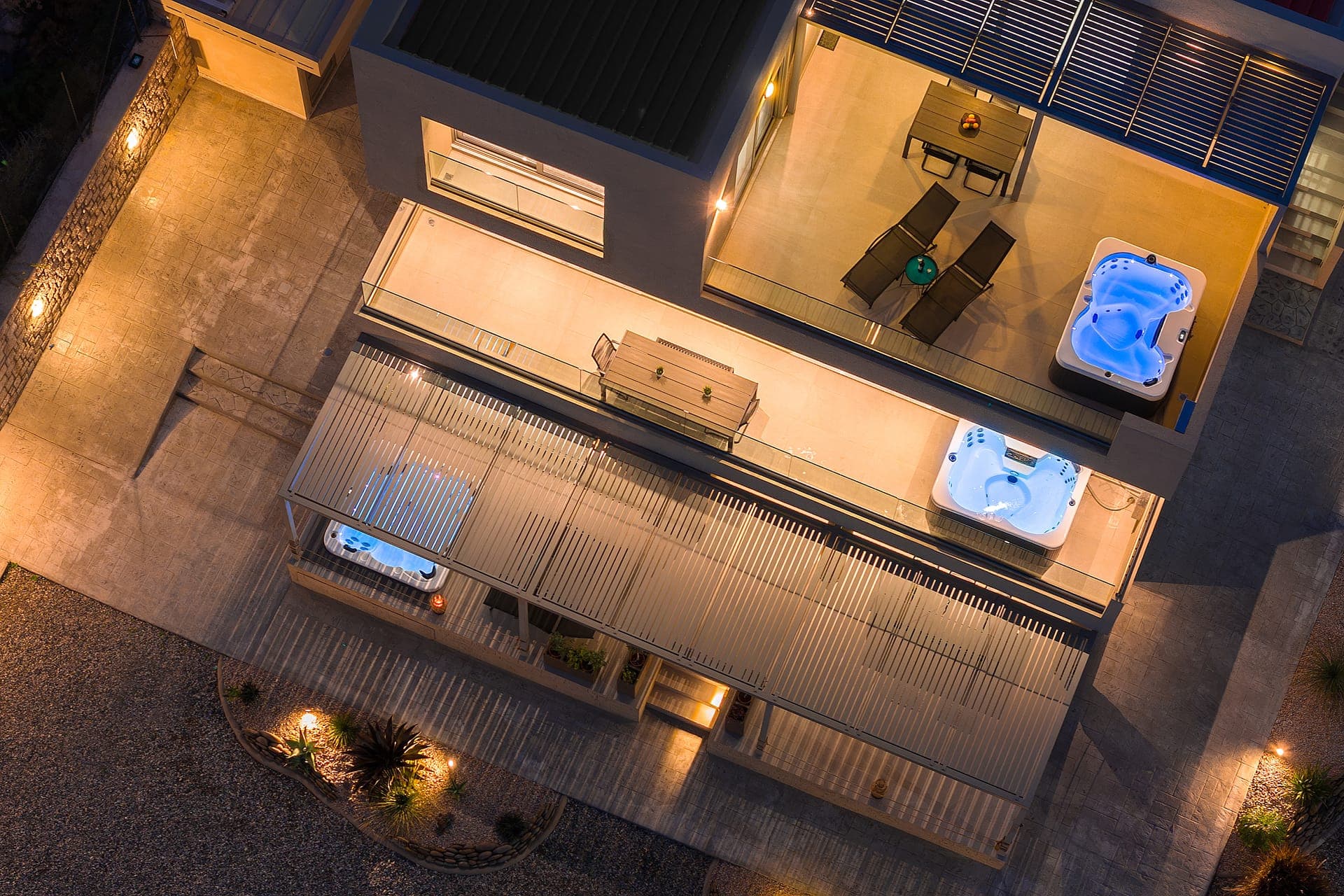 Aquamarine Luxury Suites | Stegna