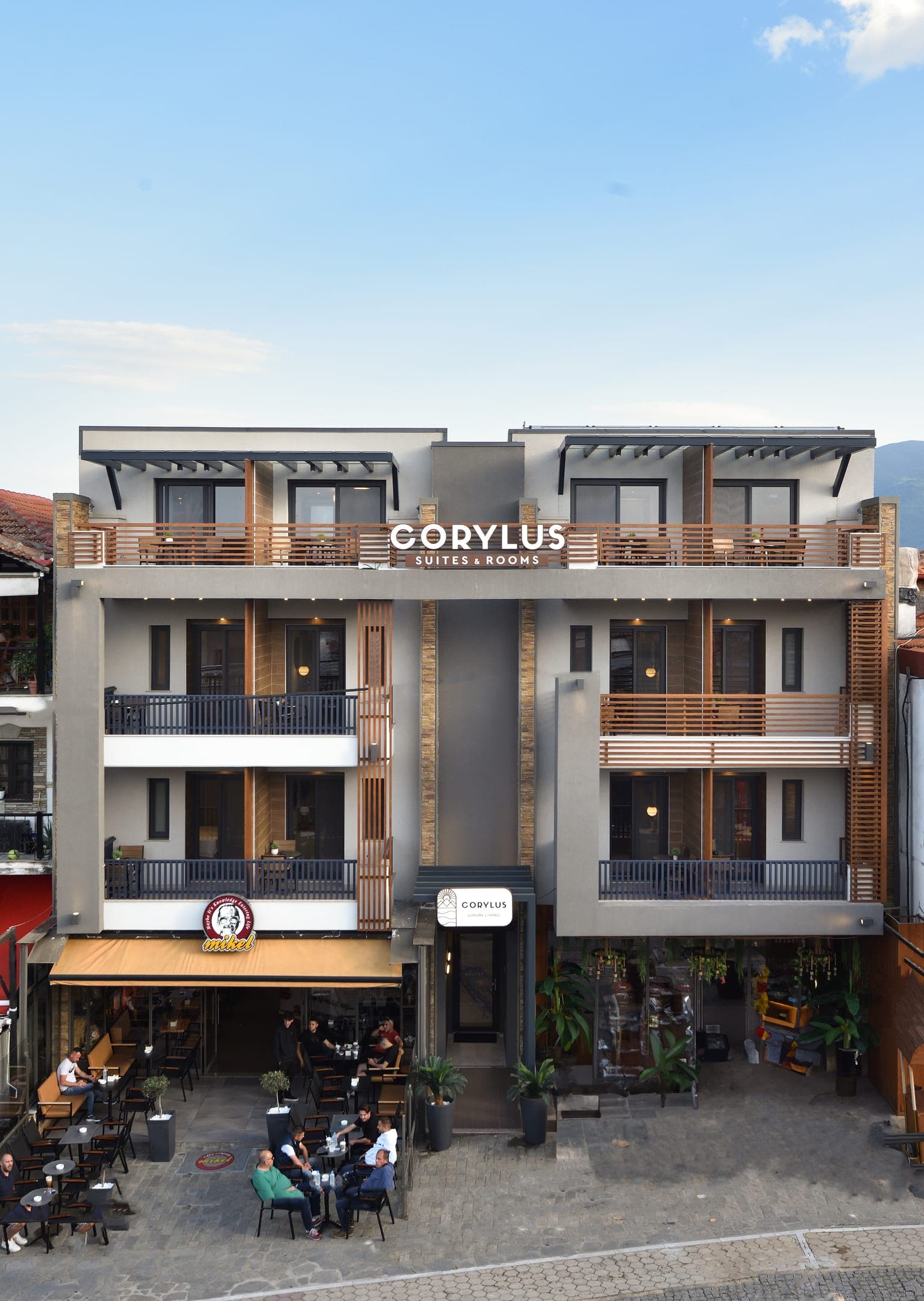 CORYLUS Luxury Rooms & Suites