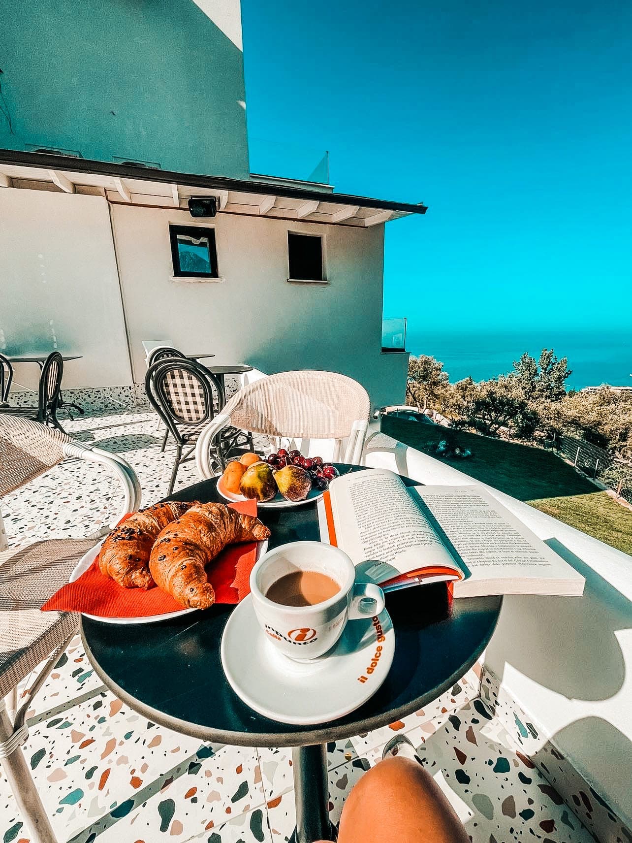 Gogo's Boutique Hotel