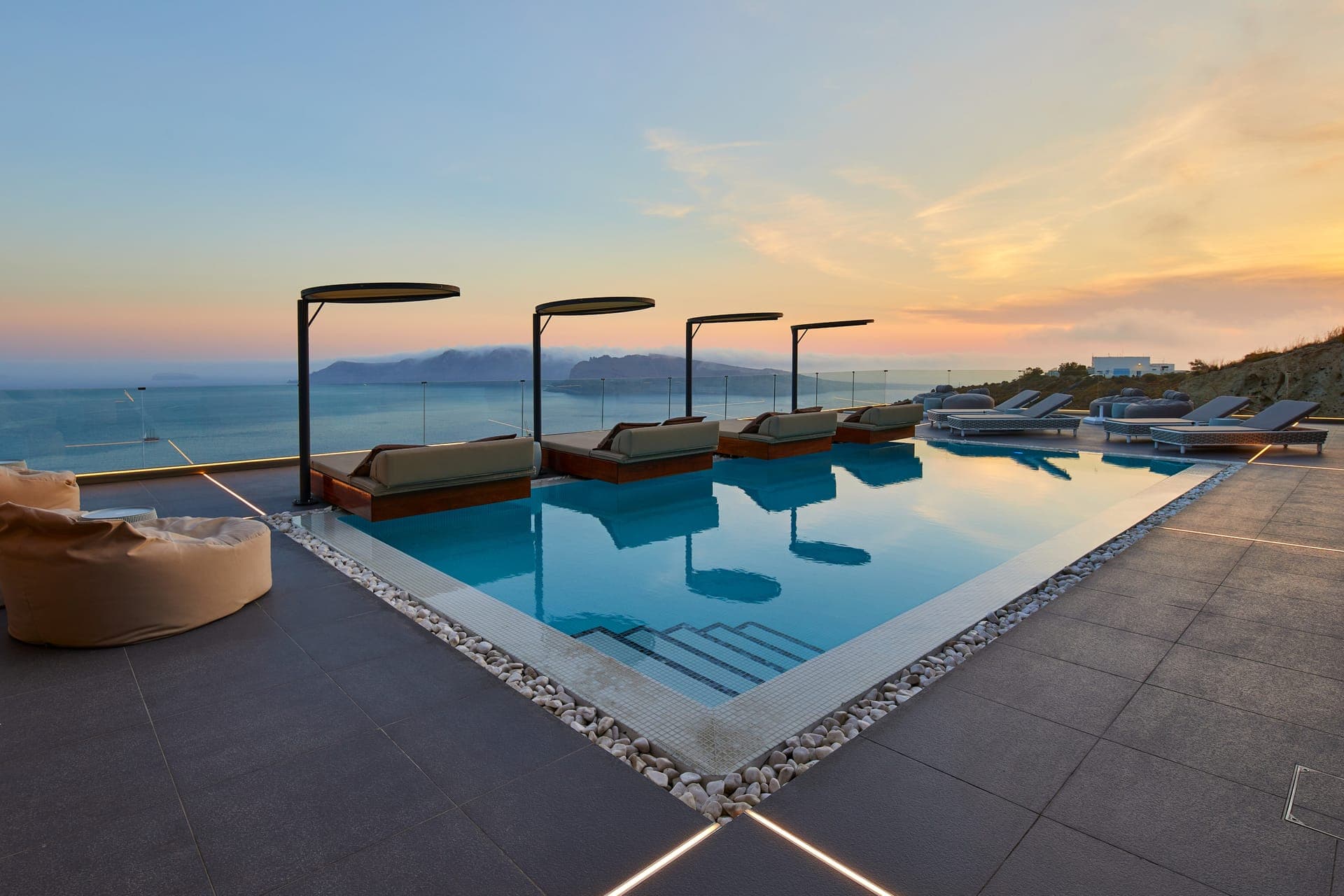 Oia Suites Santorini