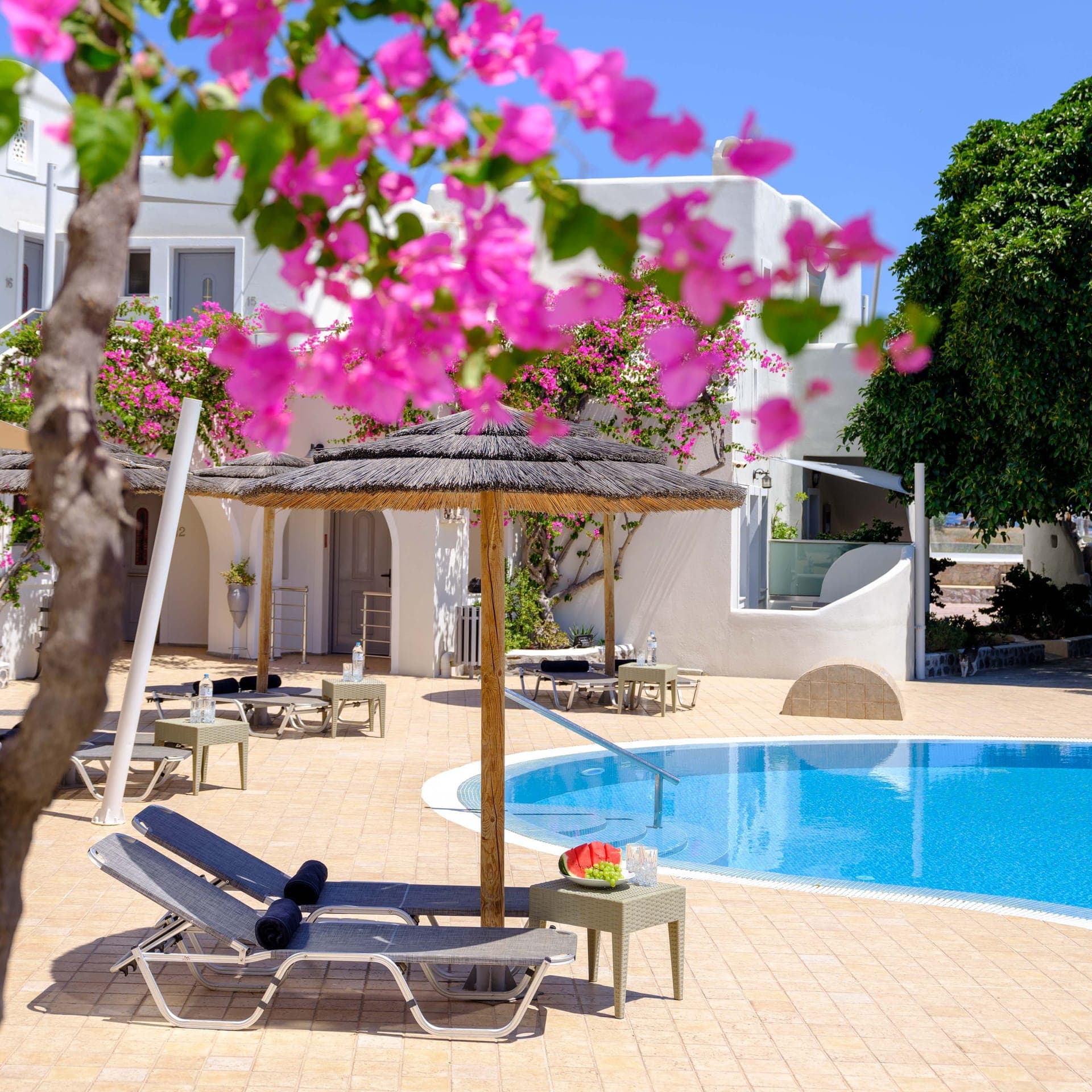 Smaragdi Hotel Santorini
