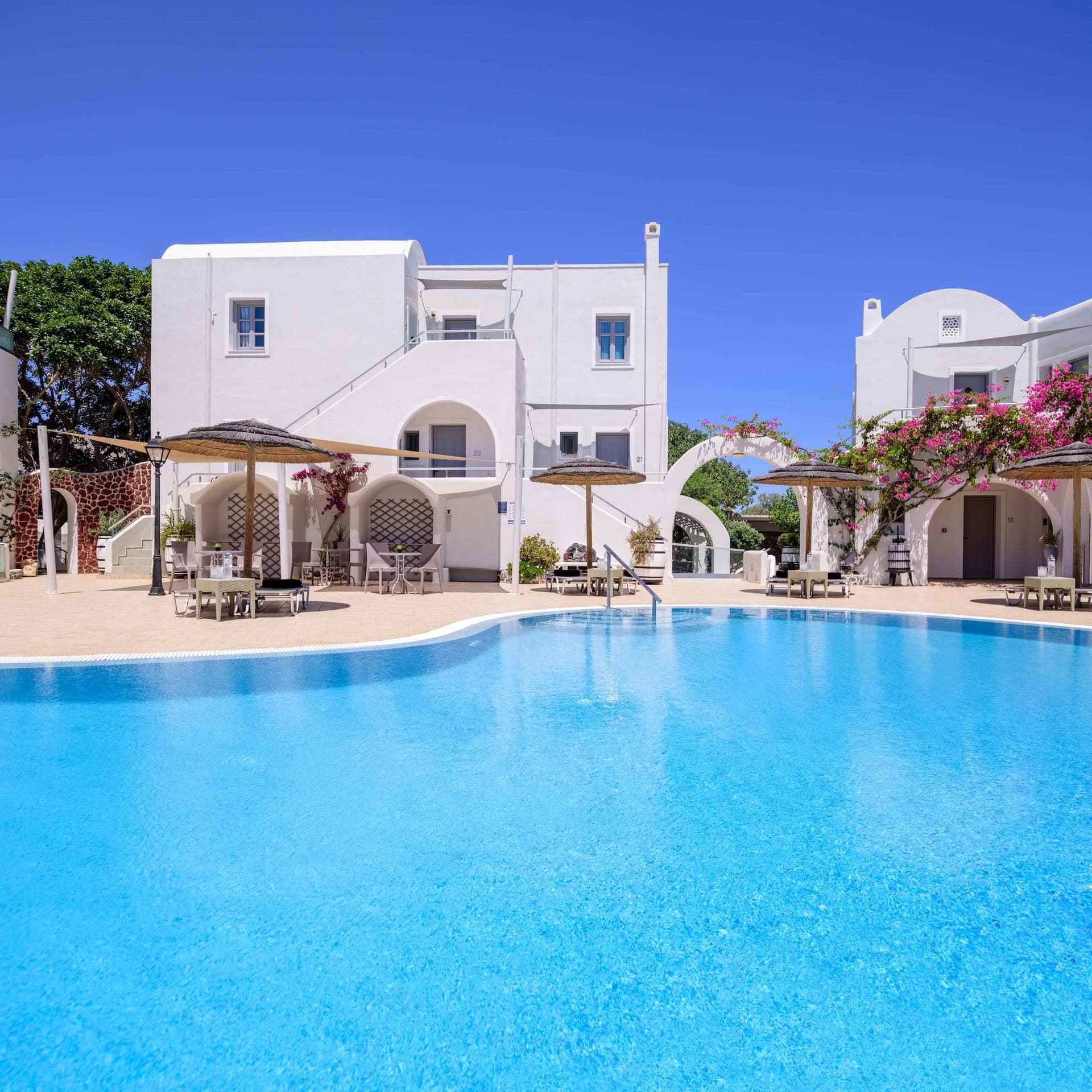 Smaragdi Hotel Santorini