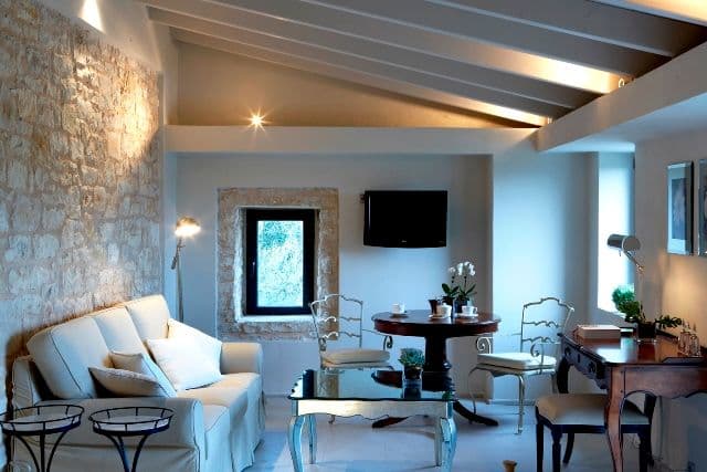 Torri E Merli Hotel Paxos by GHH
