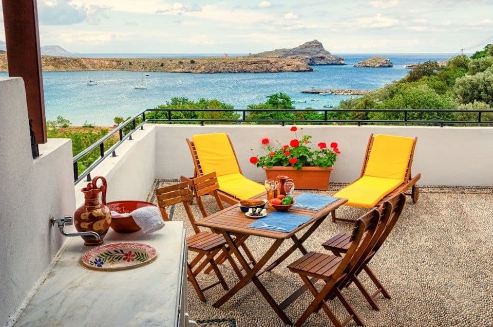 Thea Villas & Suite