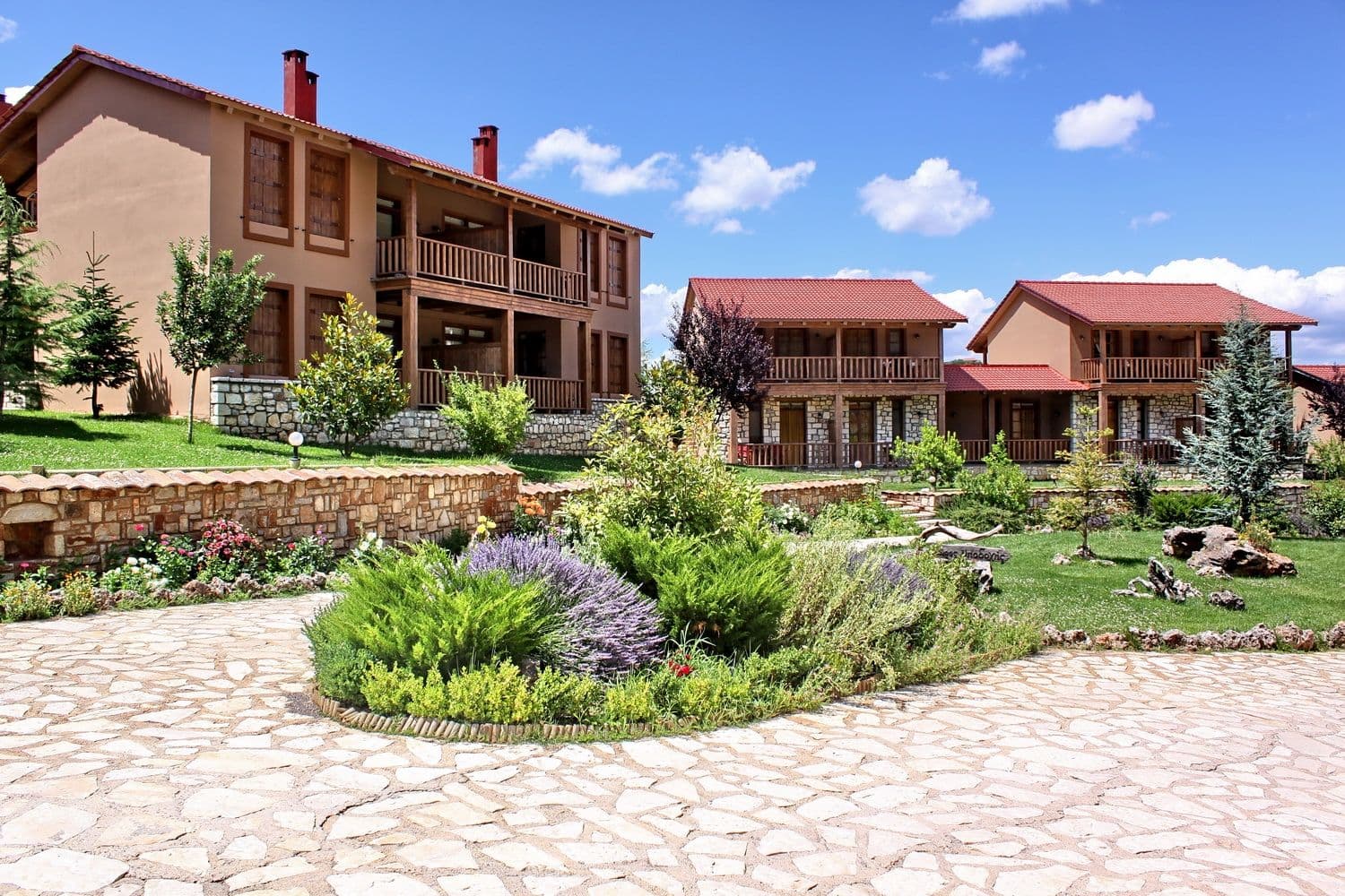 Vitina House Forest Resort