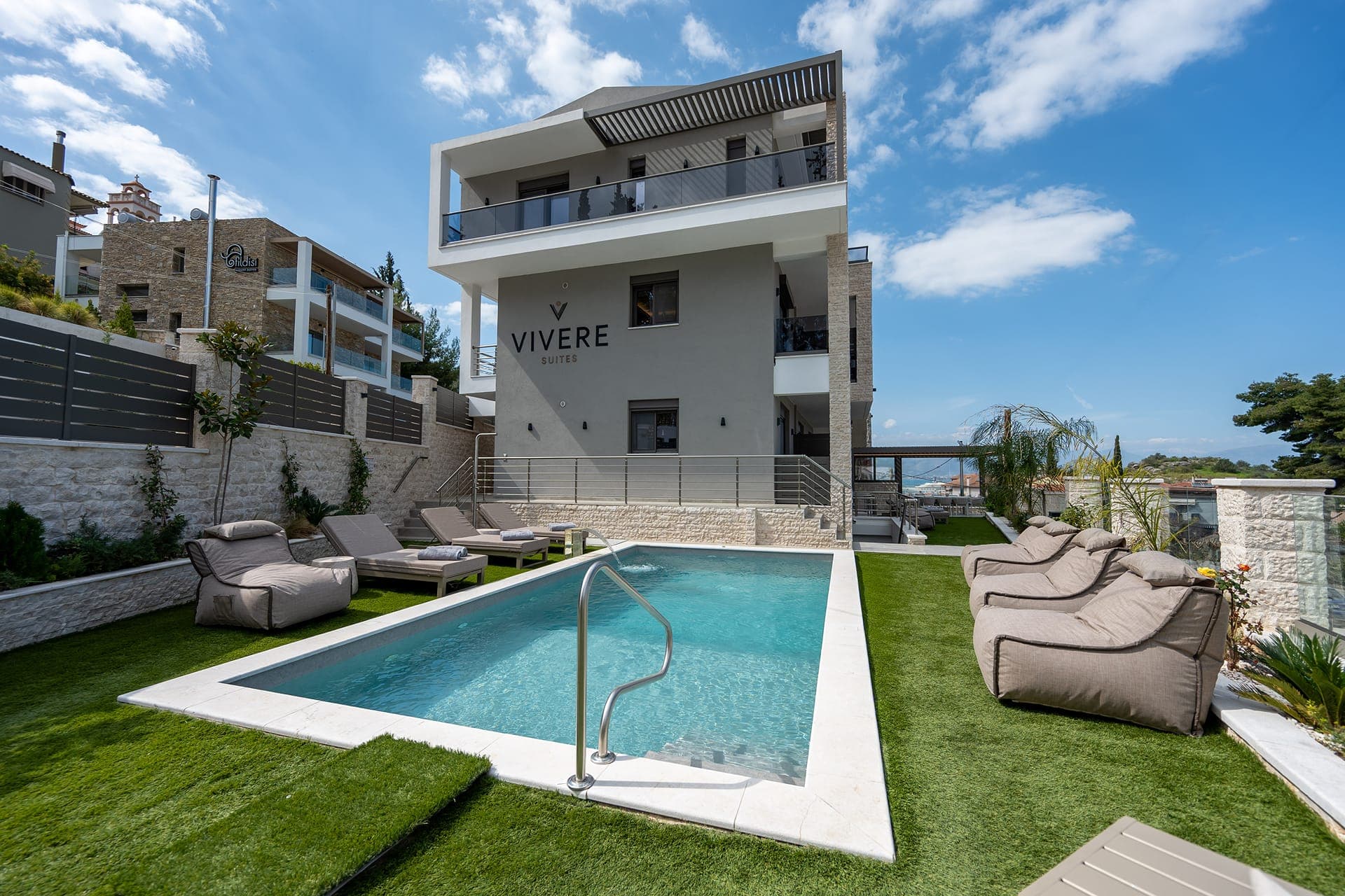 Vivere Suites