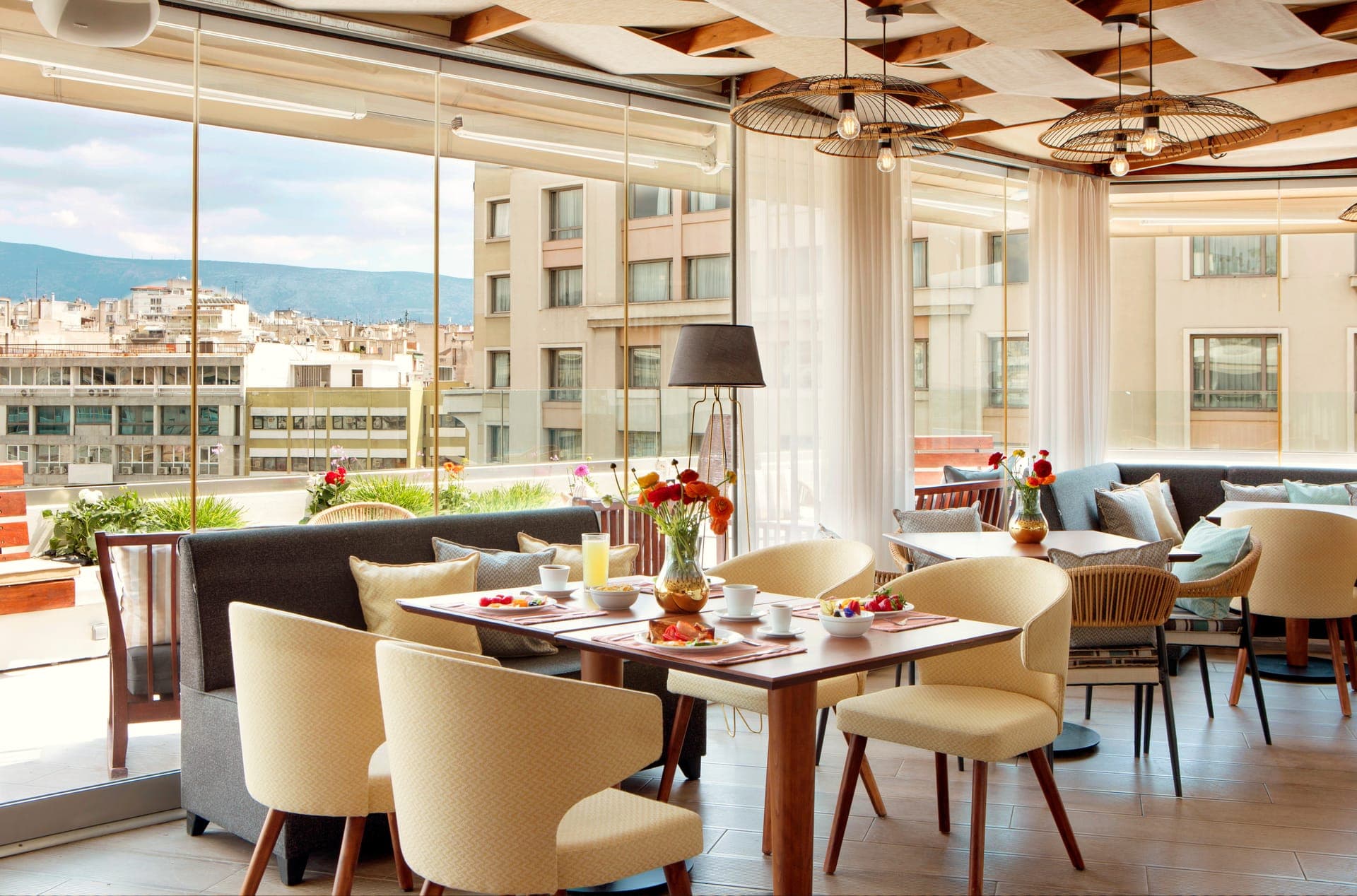 Zeus Essence Wyndham Athens Residence