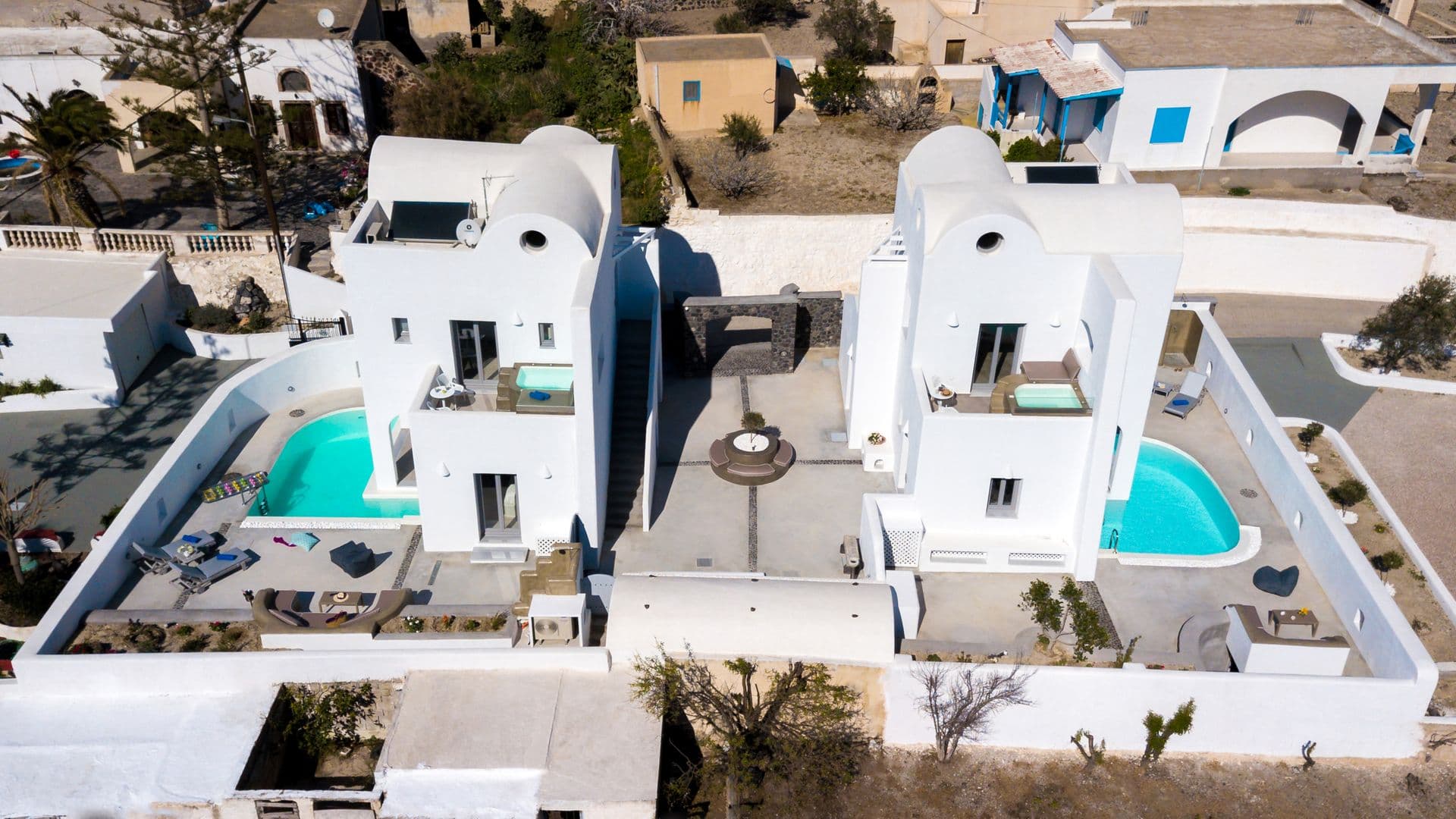 White Harmony Suites Santorini