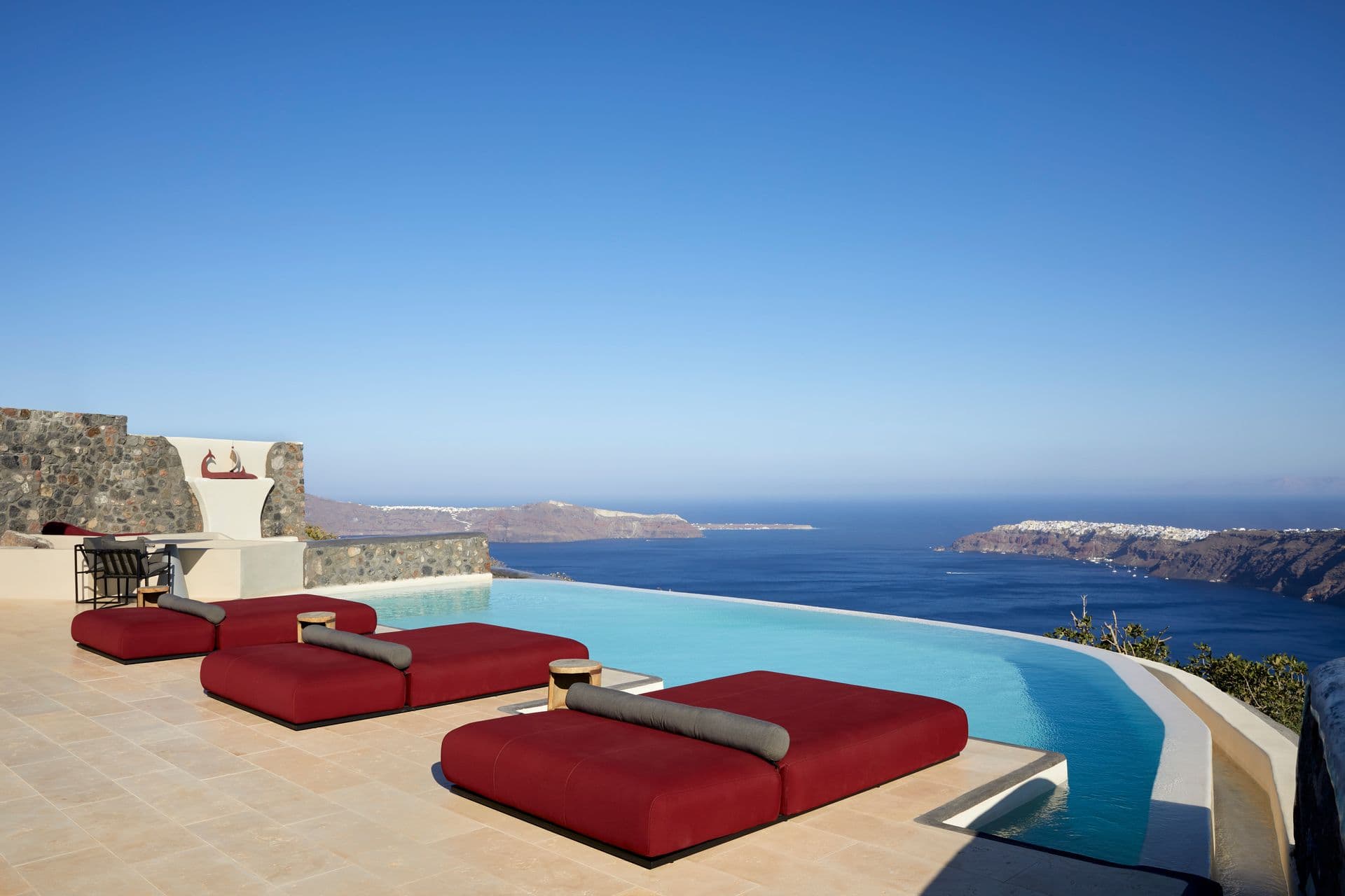 White Pearl Cavalieri Santorini Imerovigli in Santorini