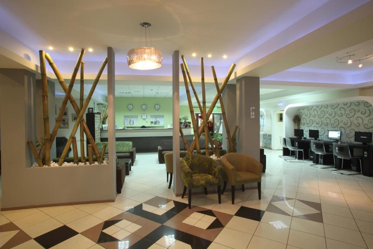 Windmills Apartments