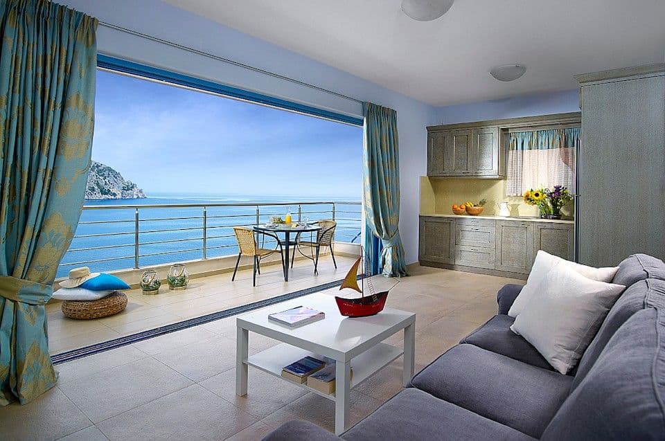 Xenia Residences & Suites