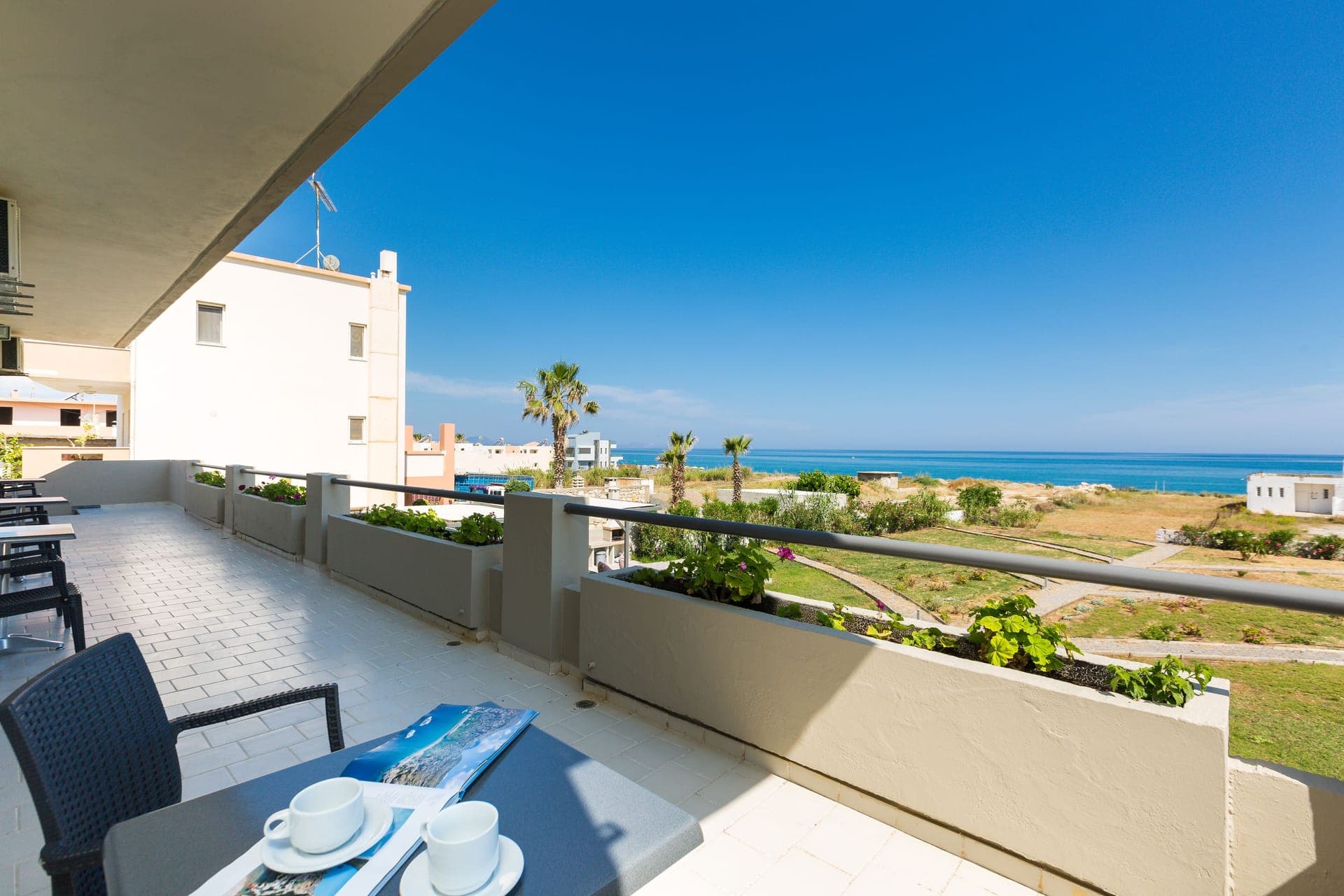 Yiannis Apartments - Studios