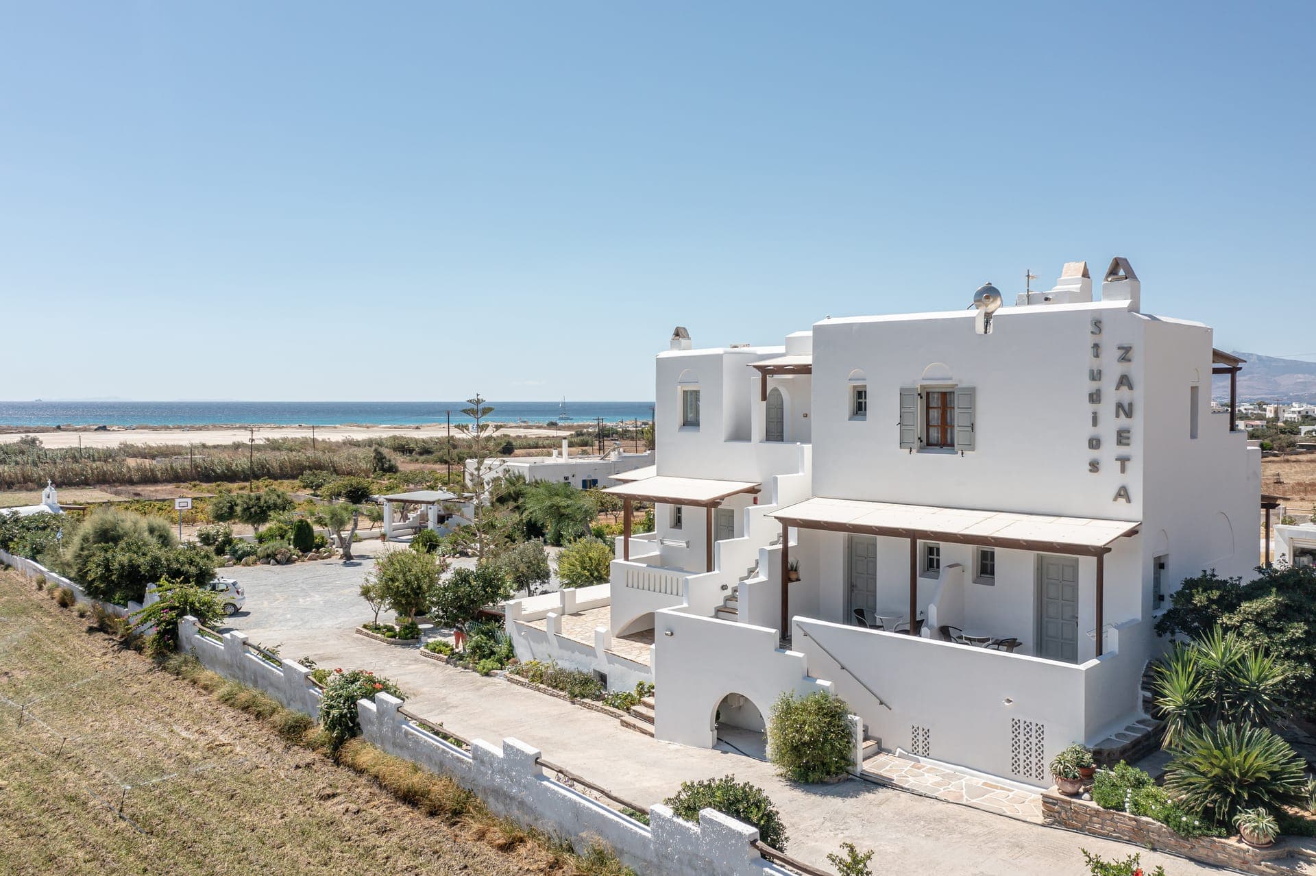 Zanneta Apartments & Suites