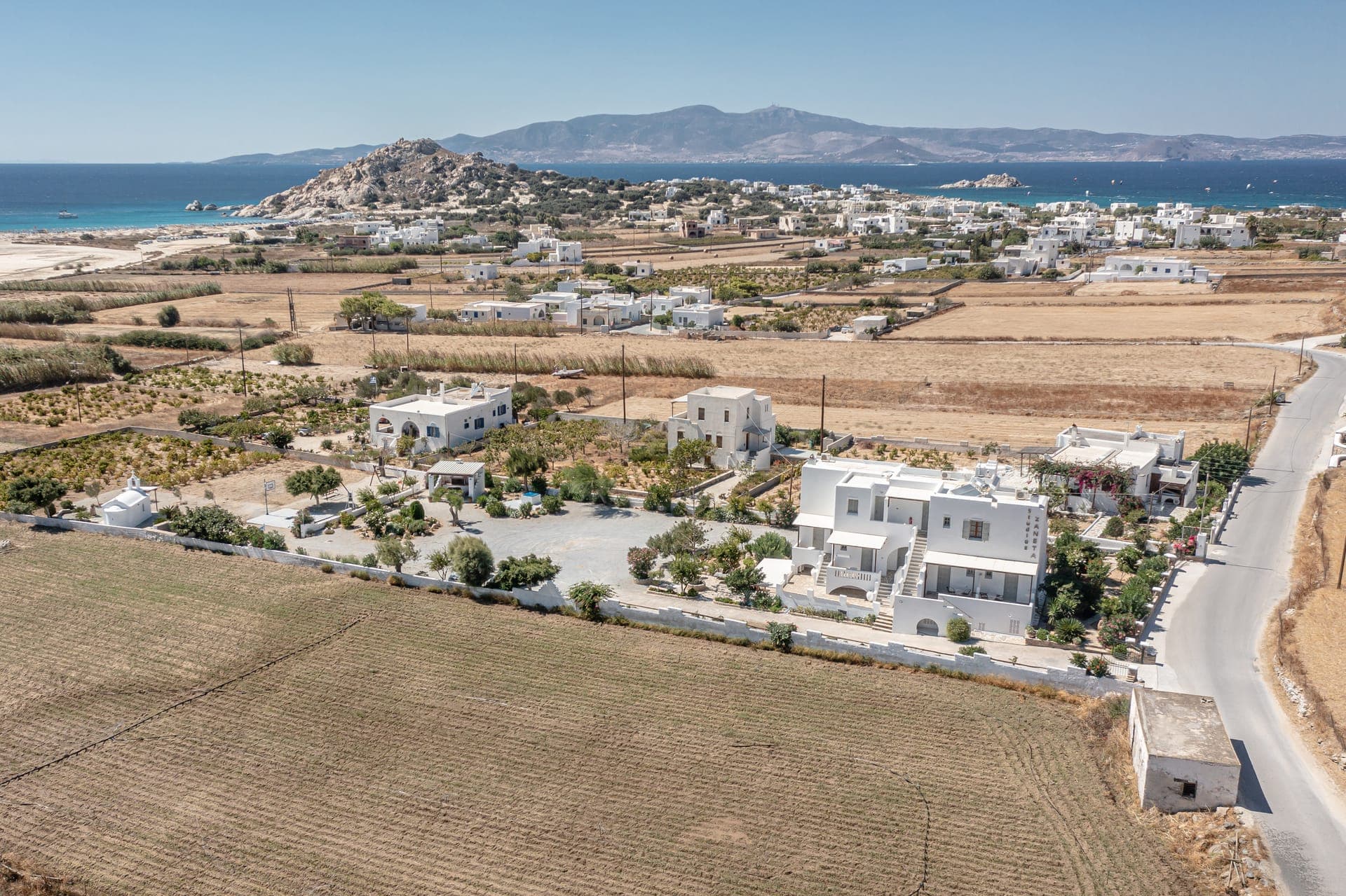 Zanneta Apartments & Suites