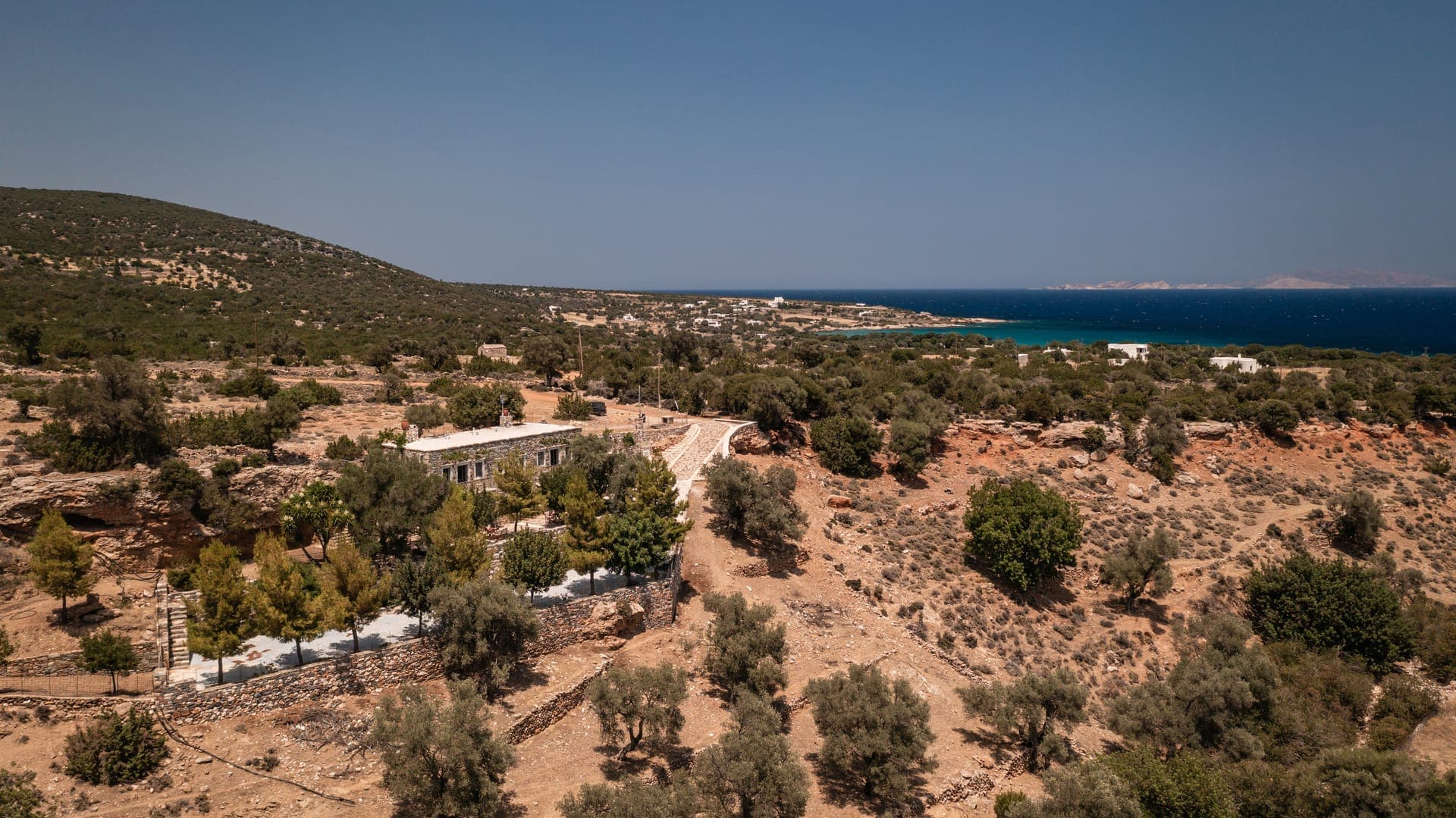 Zos Suites