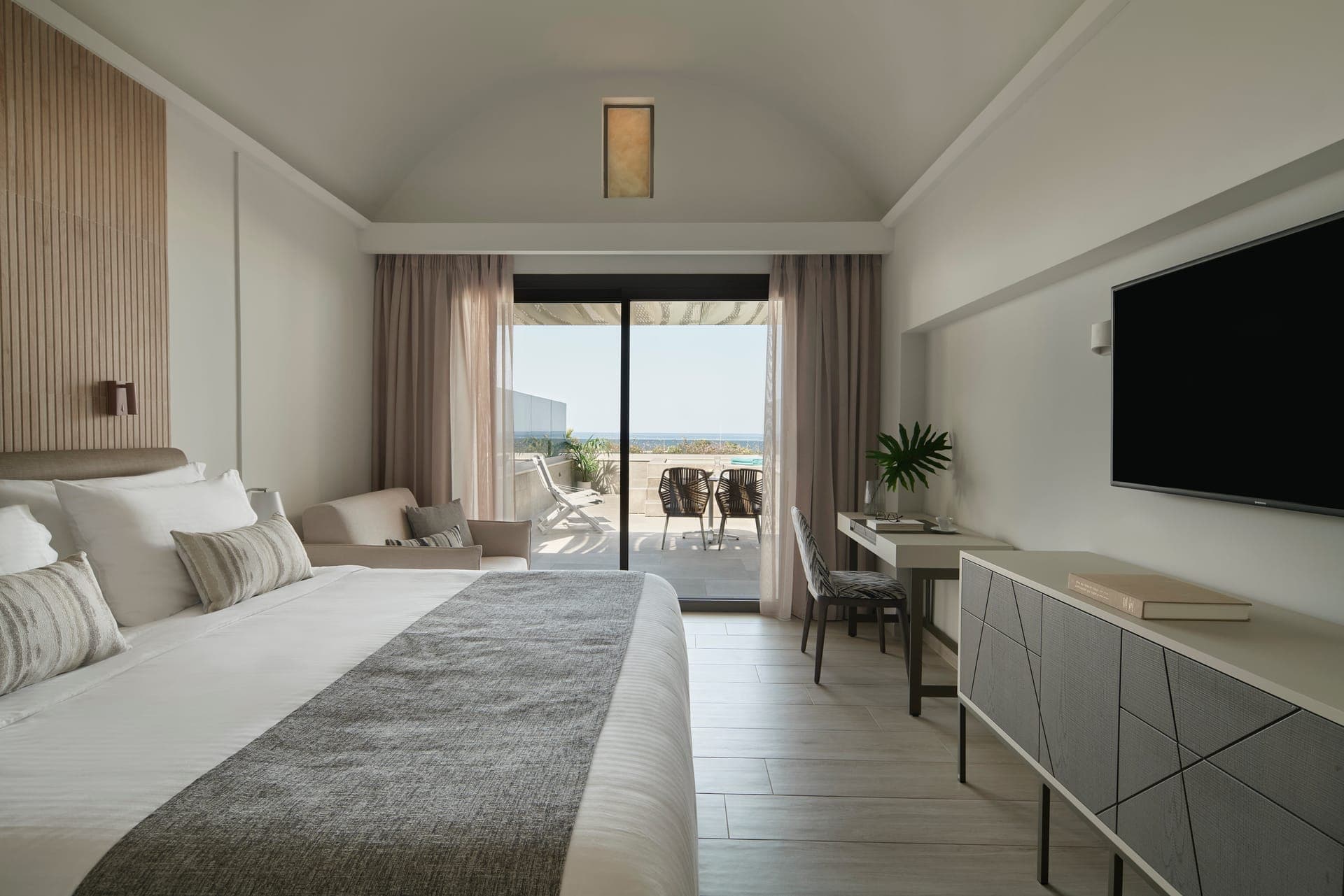 Superior Double Sea View with Outdoor Jacuzzi