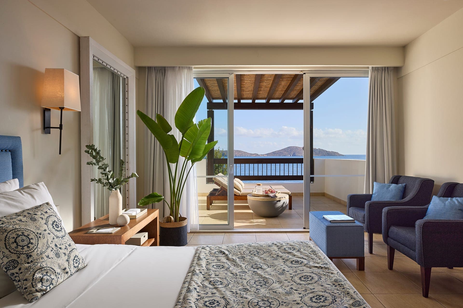 Classic Bungalow - Sea View