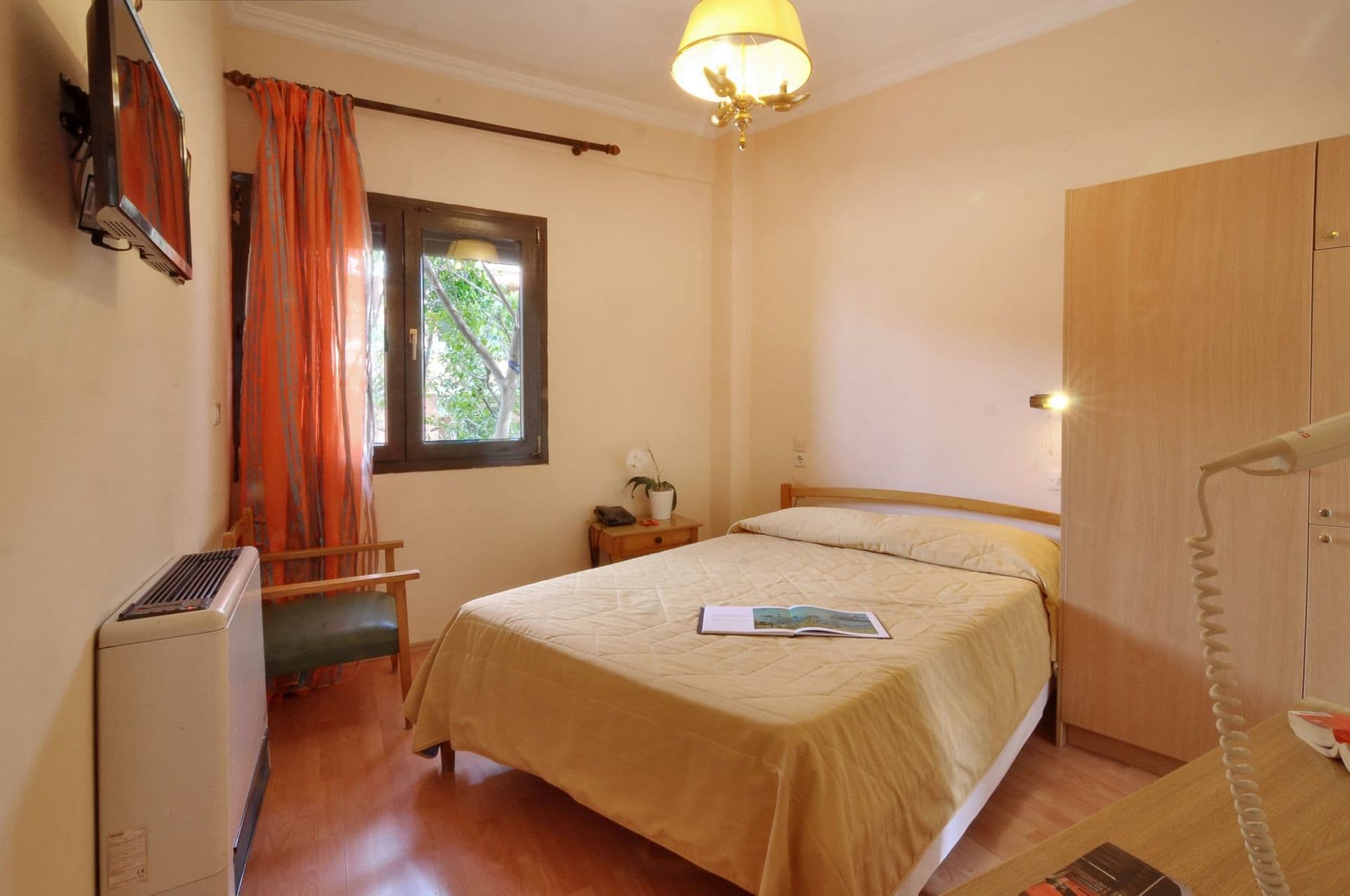 Single Room no balcony