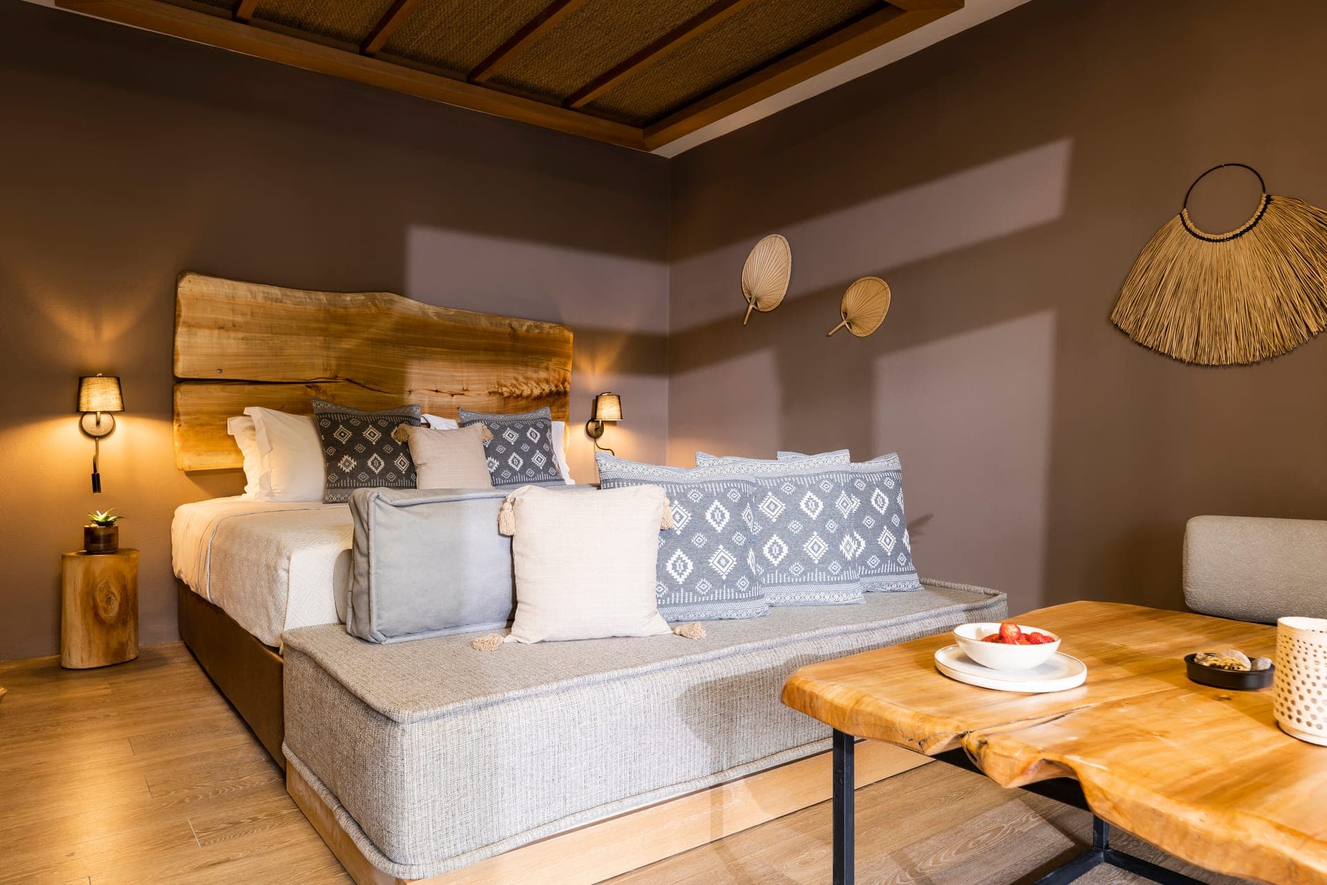 Avaton Suites & Villas, Skiathos - Suite with Mountain View