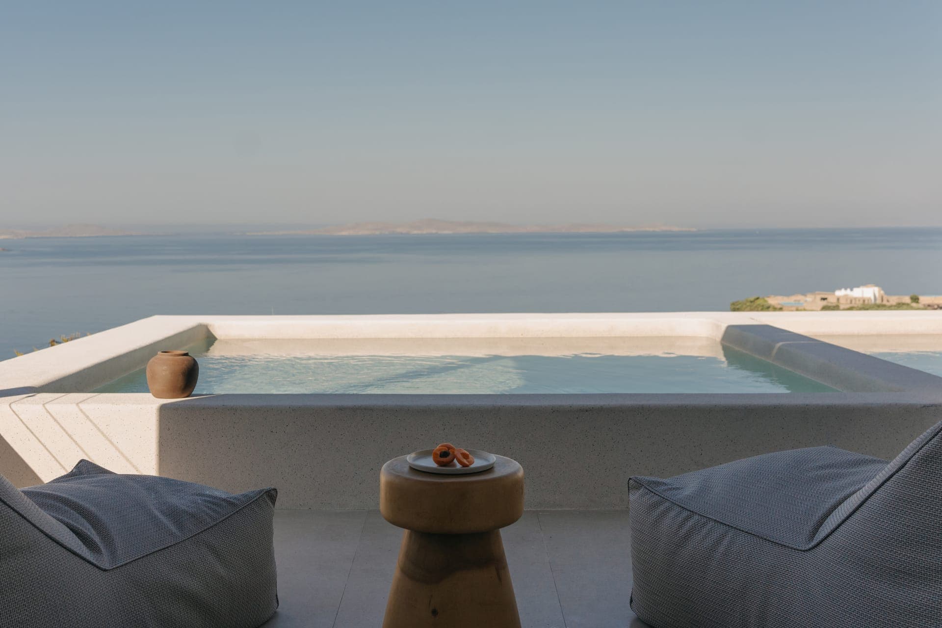 Junior Suite with Private Pool and Sea View