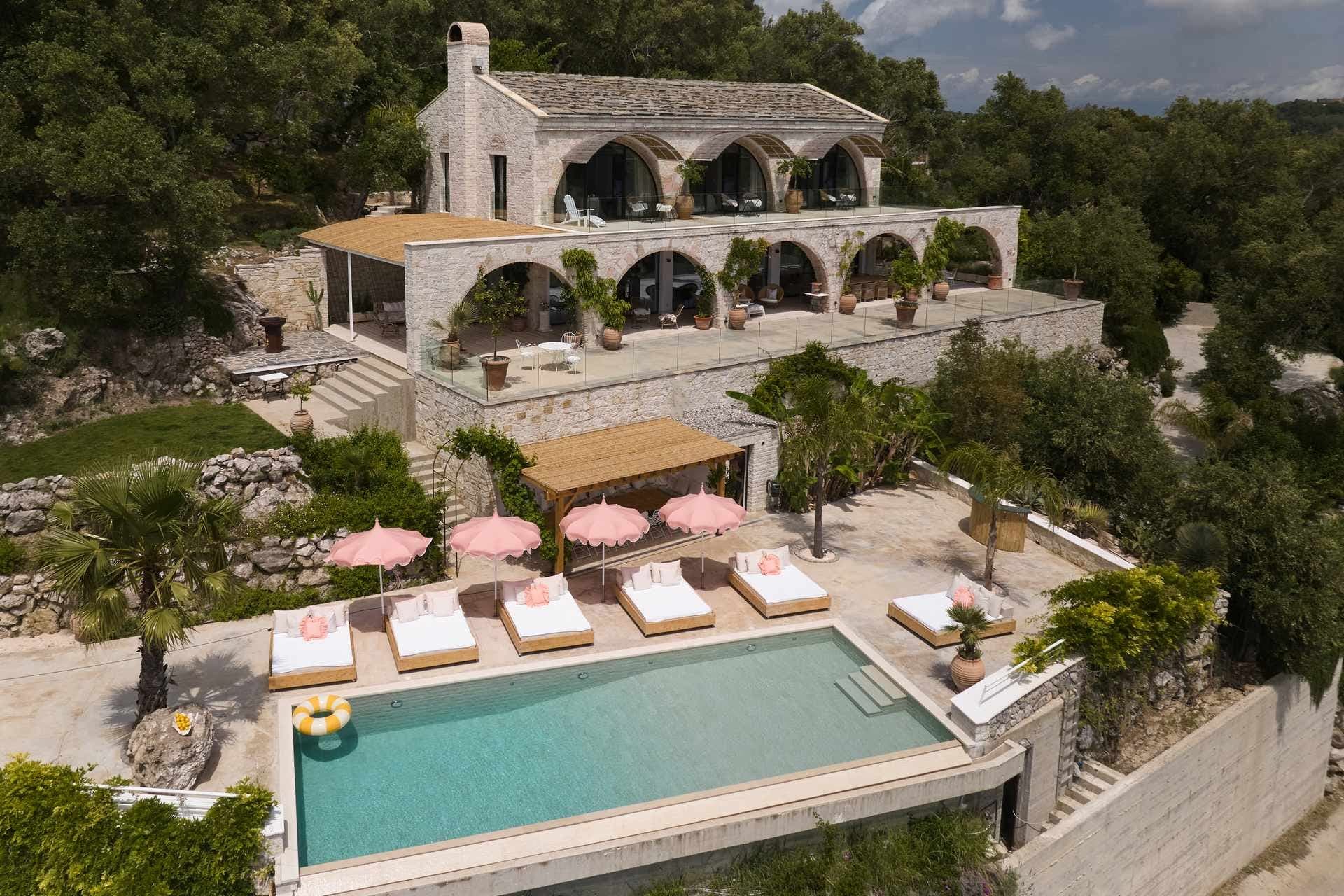 Celice Villa