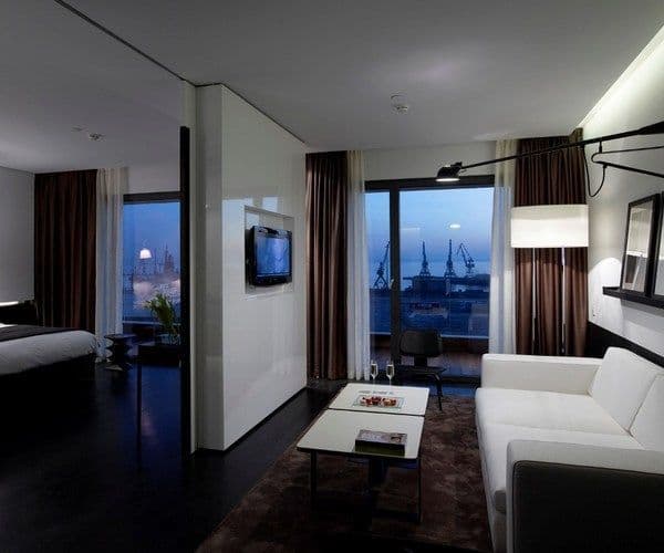 Executive Suite 