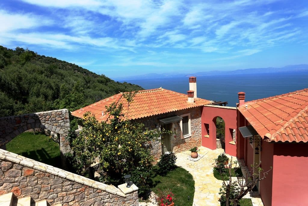 Three Bedroom House [100 m²]