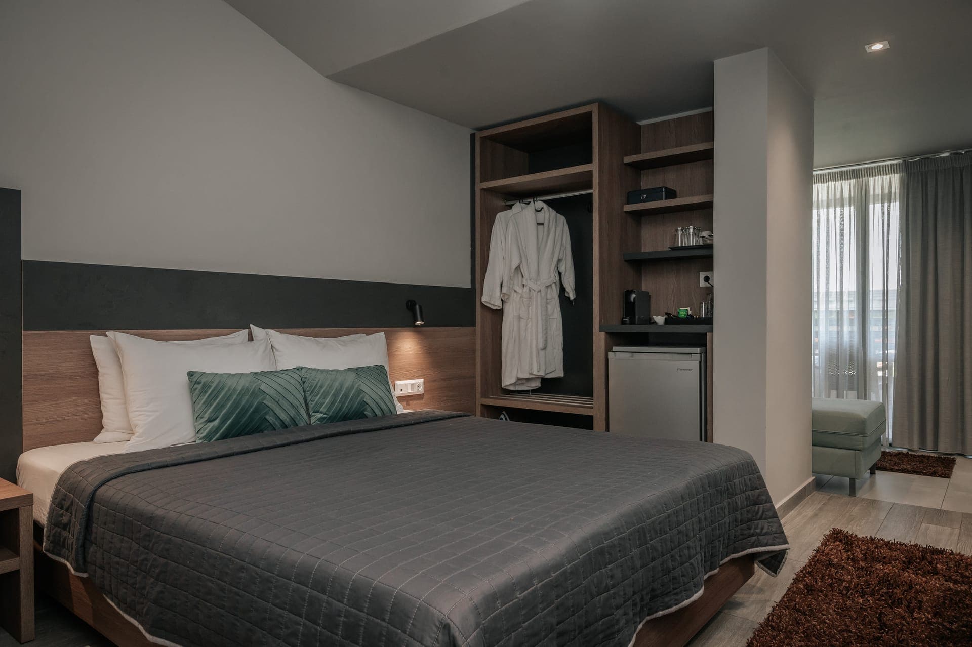 Queen Junior Suite