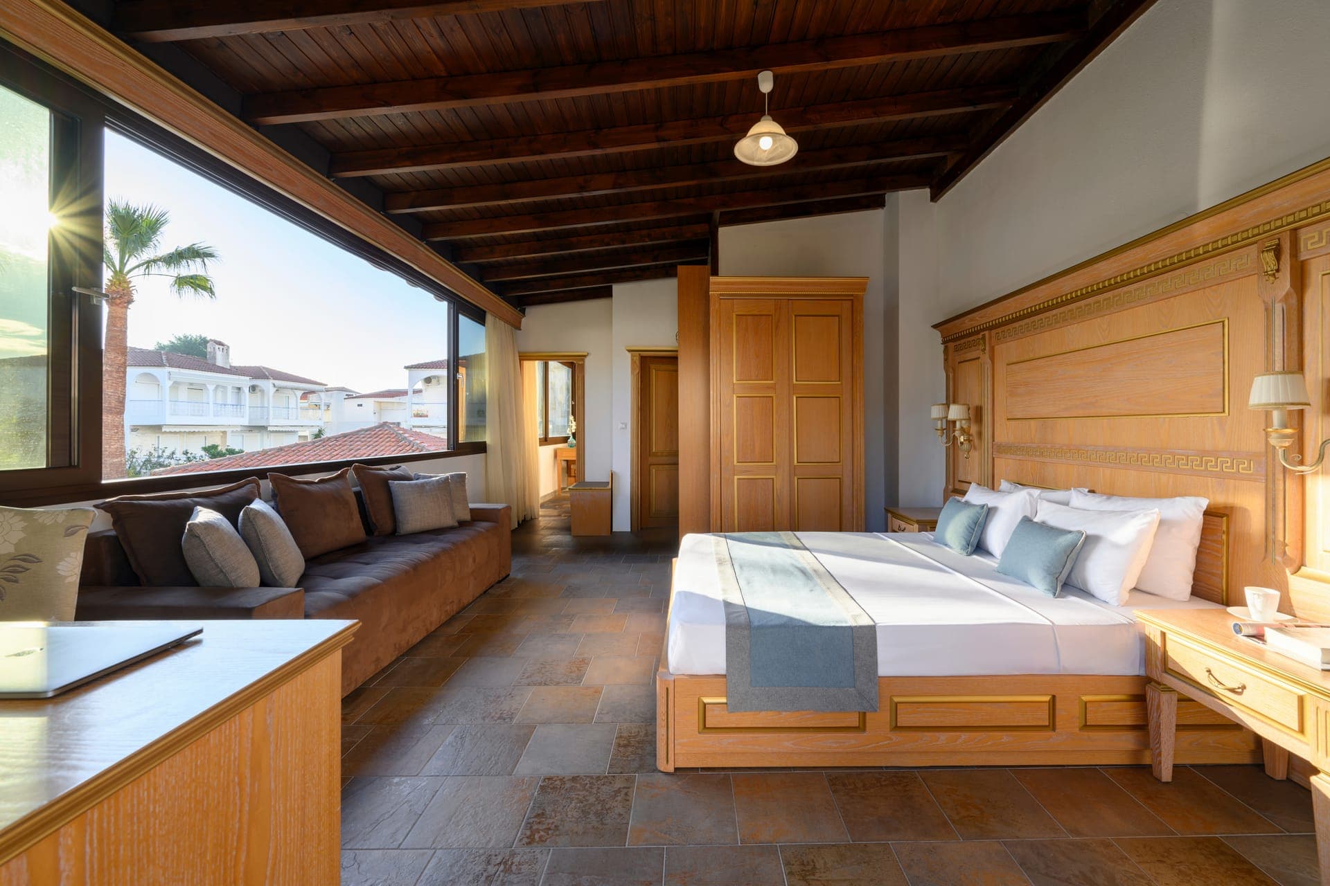 Family Suite | Pool View