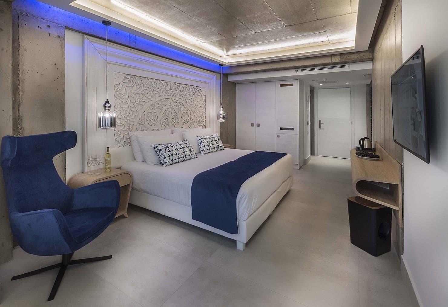 Superior Room for Single Use
