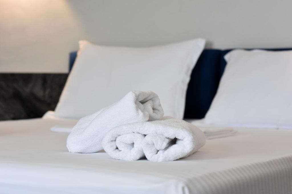 Deluxe Double Room with Balcony and Sea View