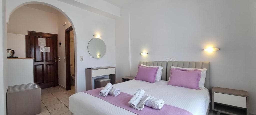 Standard Room With Mountain View