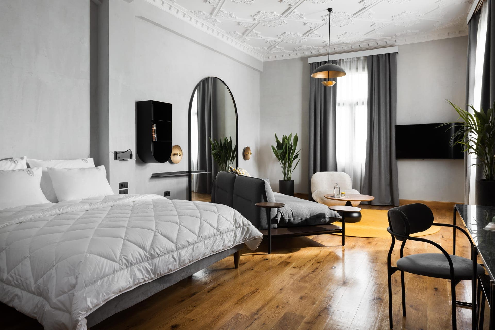 Executive Suite