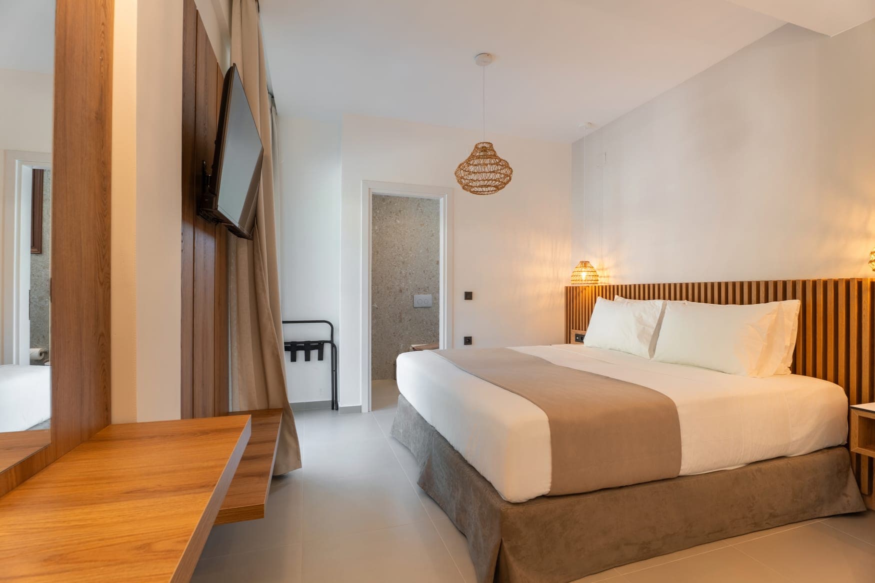 Kelly Beach Hotel, Pelio, Double or Twin Room Rear View