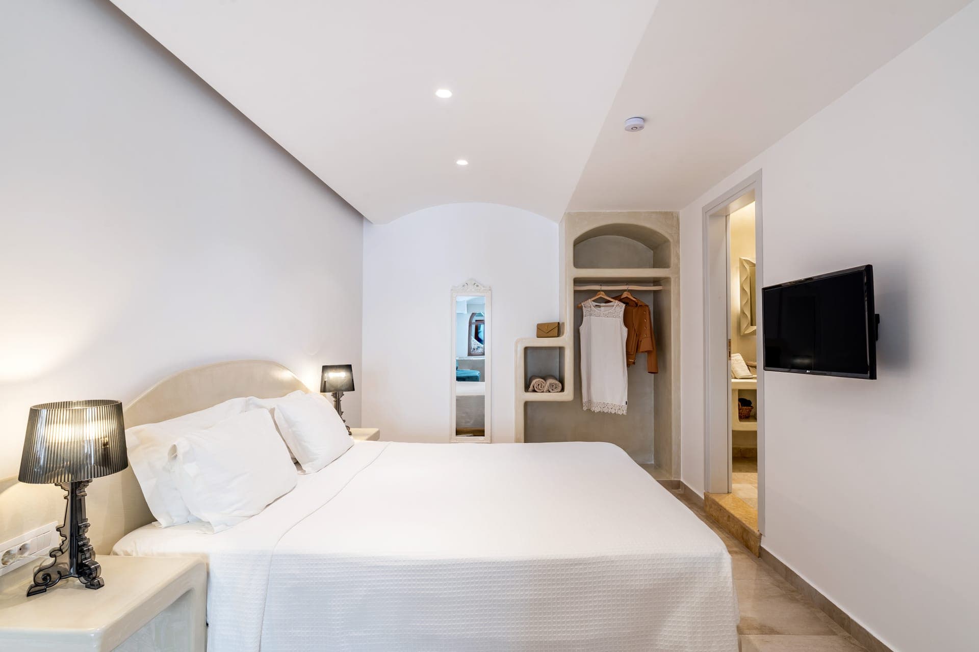 Junior Suite with Outdoor Jetted Tub