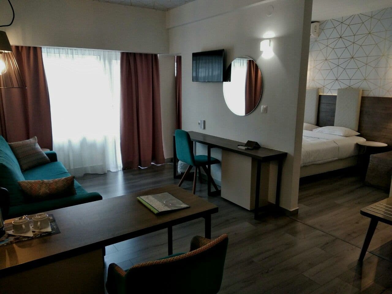 Premium Suite