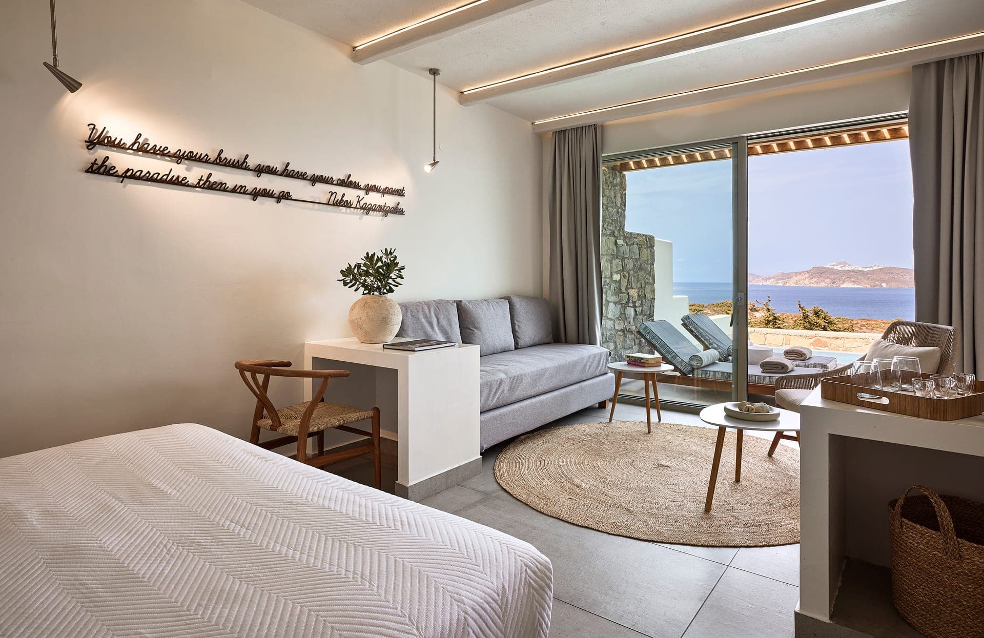 Deluxe Triple Suite with Private Pool and Sea View