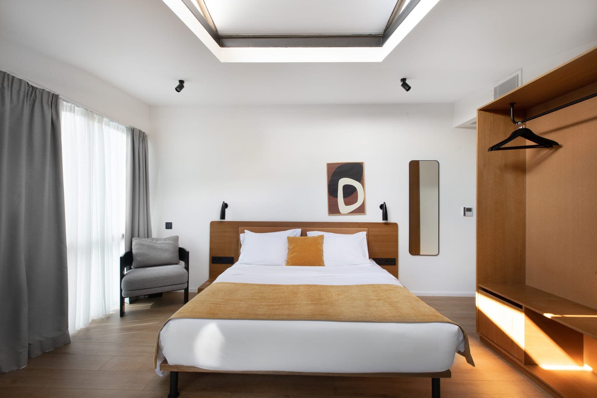 LOFT +