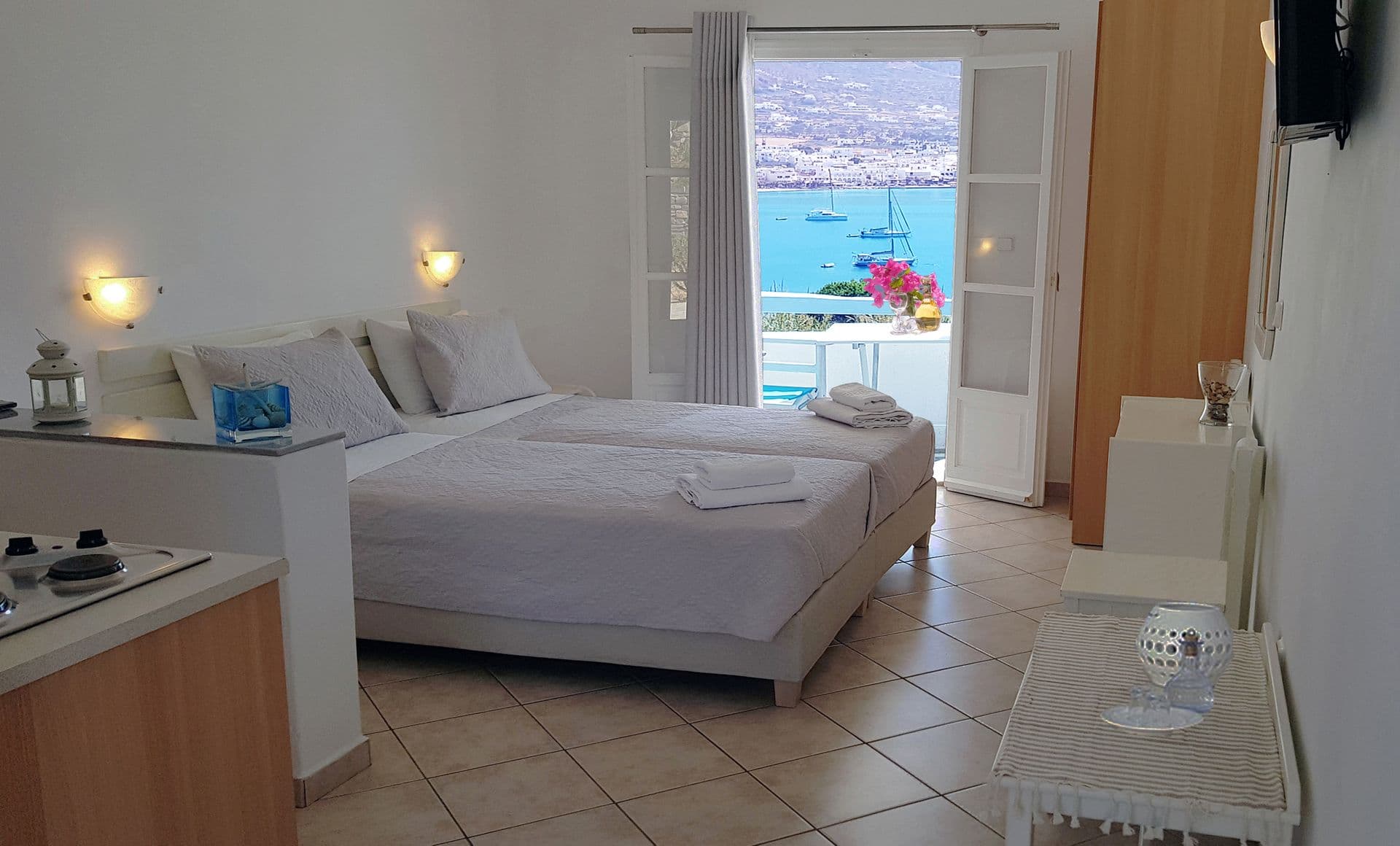 Deluxe 1st Floor Sea View Studio for Two