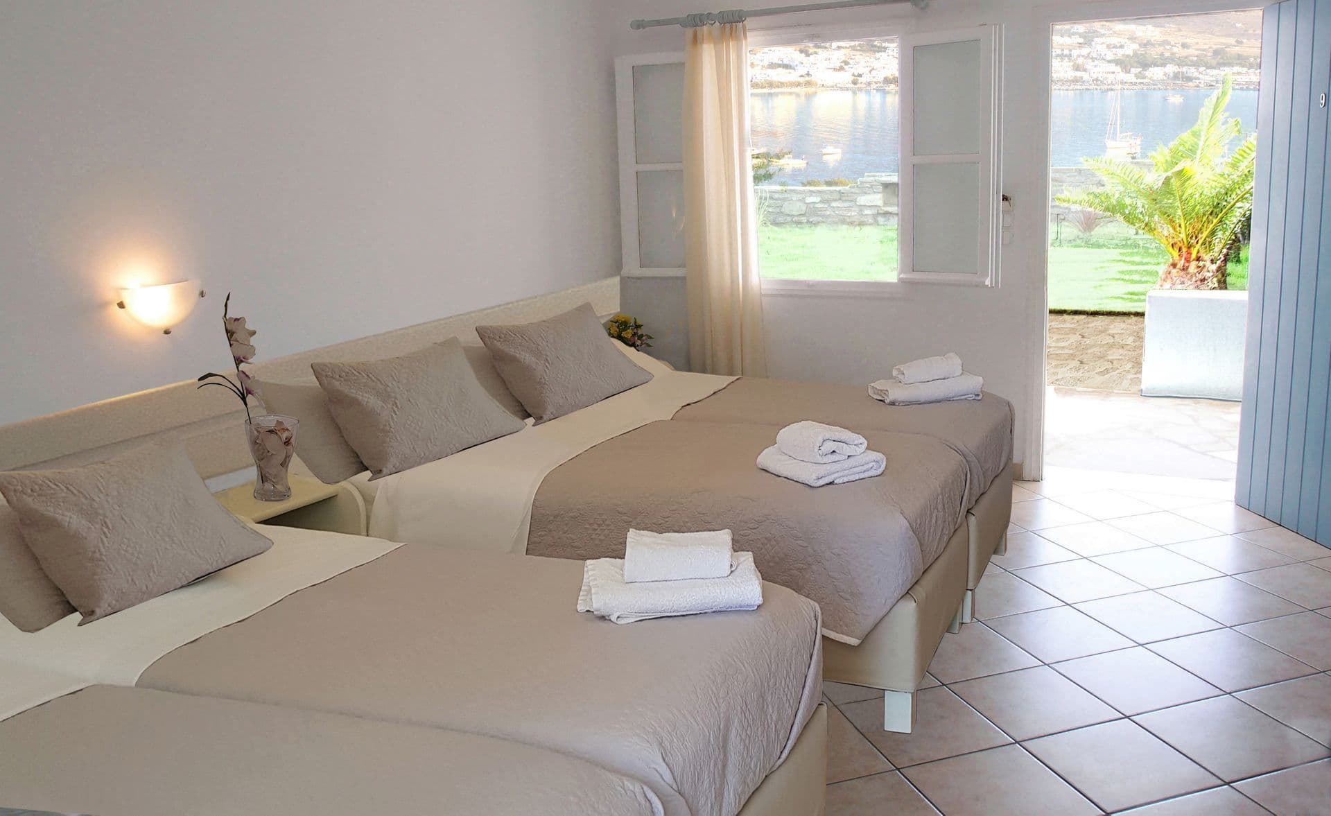 Ground Floor Sea View Studio for Four