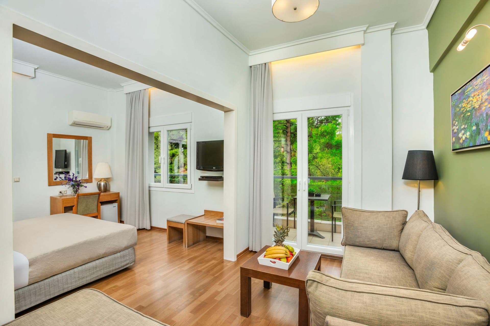 Executive Cocomat Suite