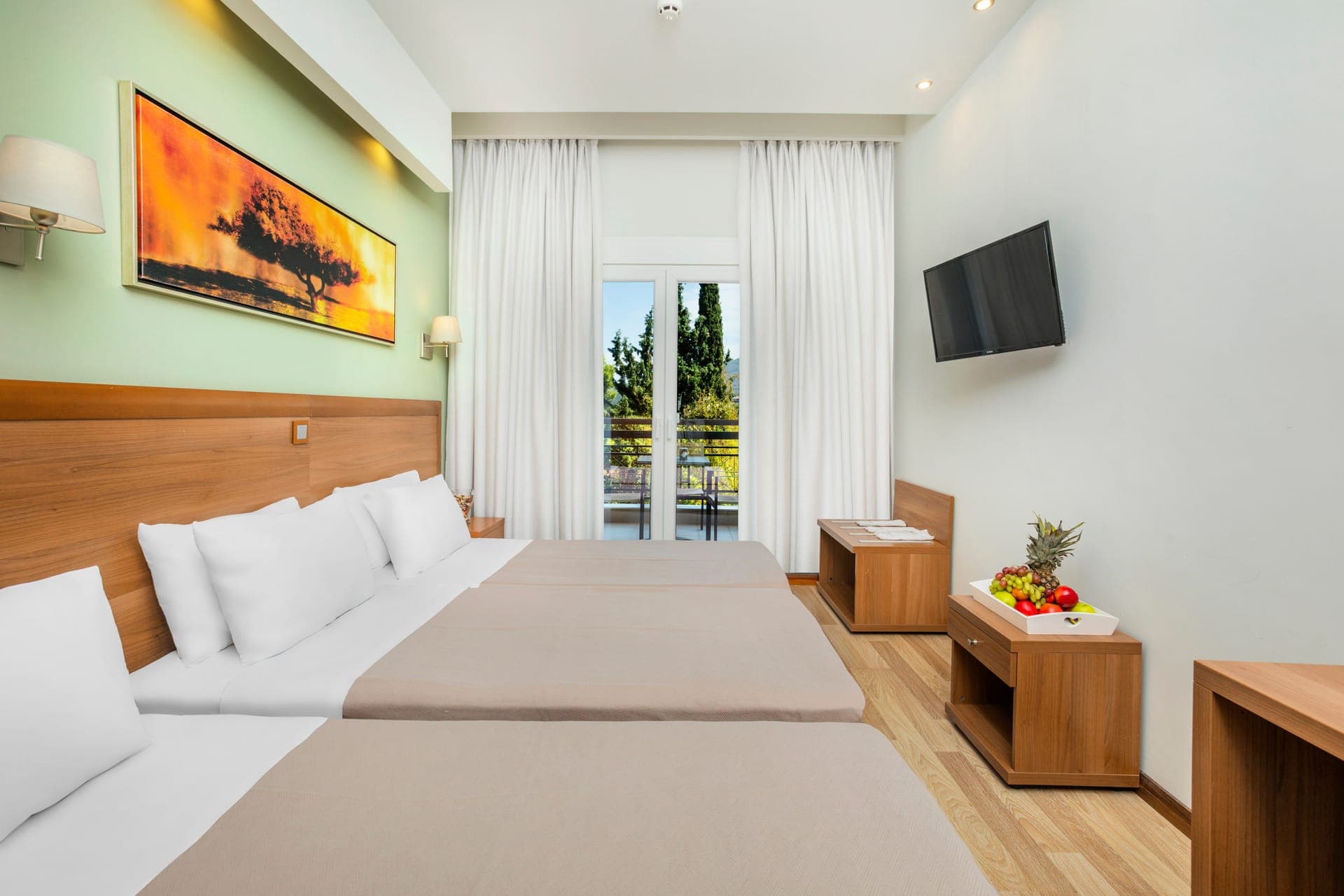 Triple Room
