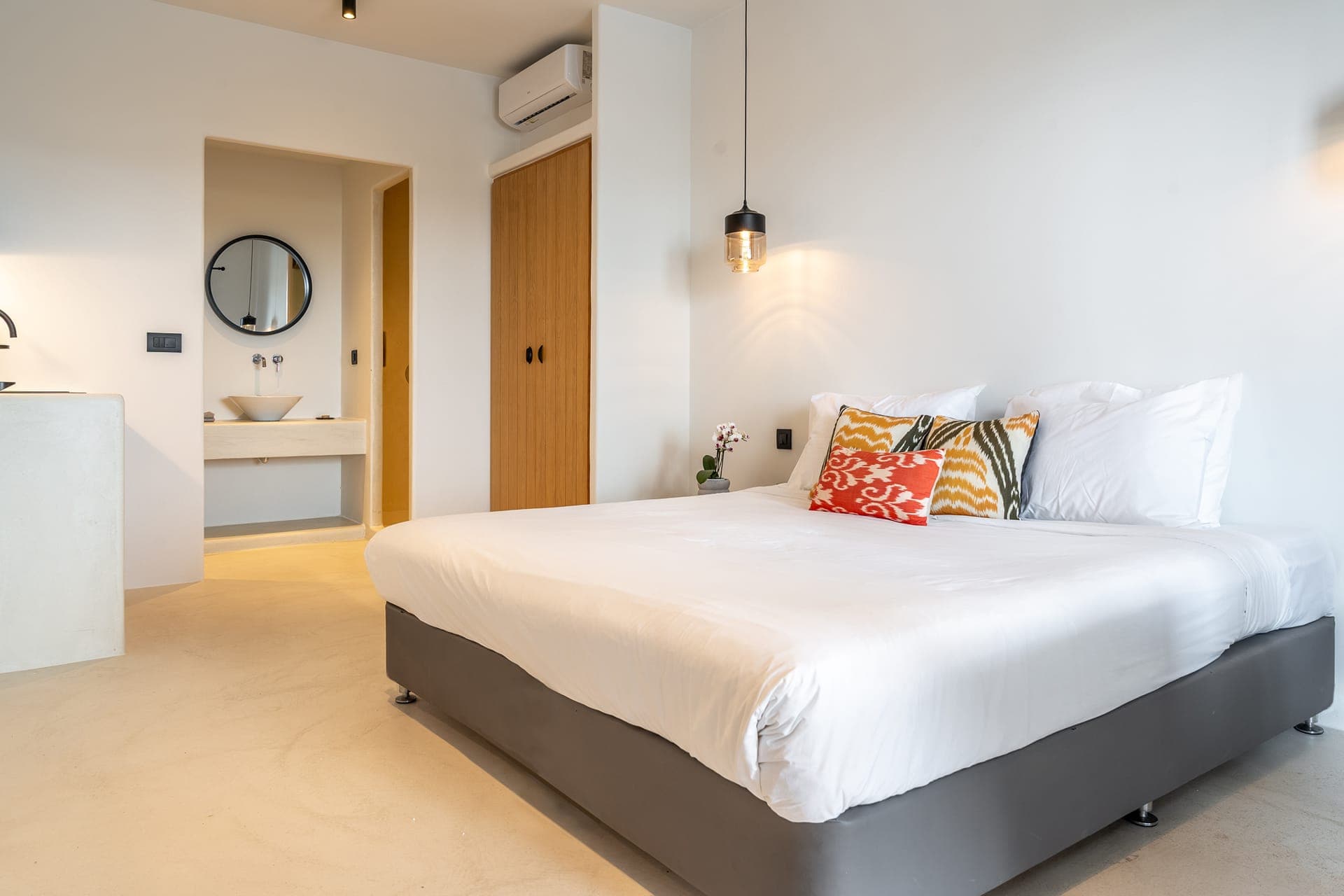Double Room with Private Yard