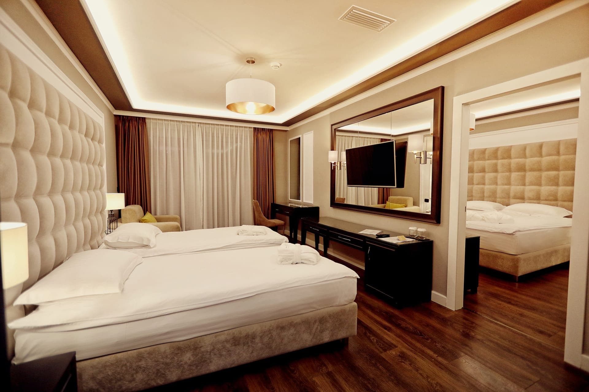 Deluxe Family Suite Sea View