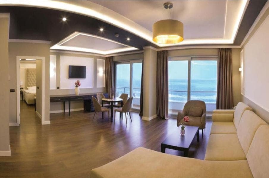 Executive Suite Sea View
