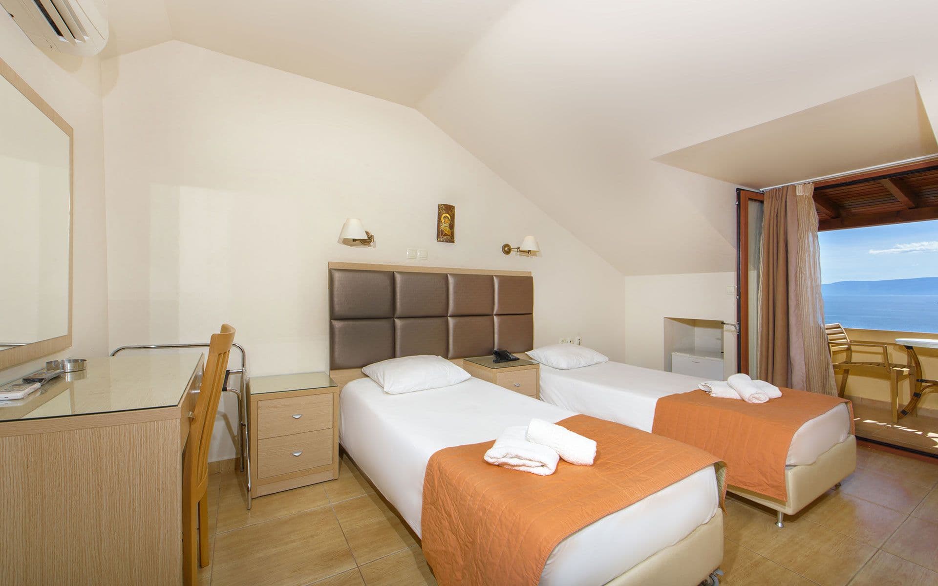 Twin Room Sea View