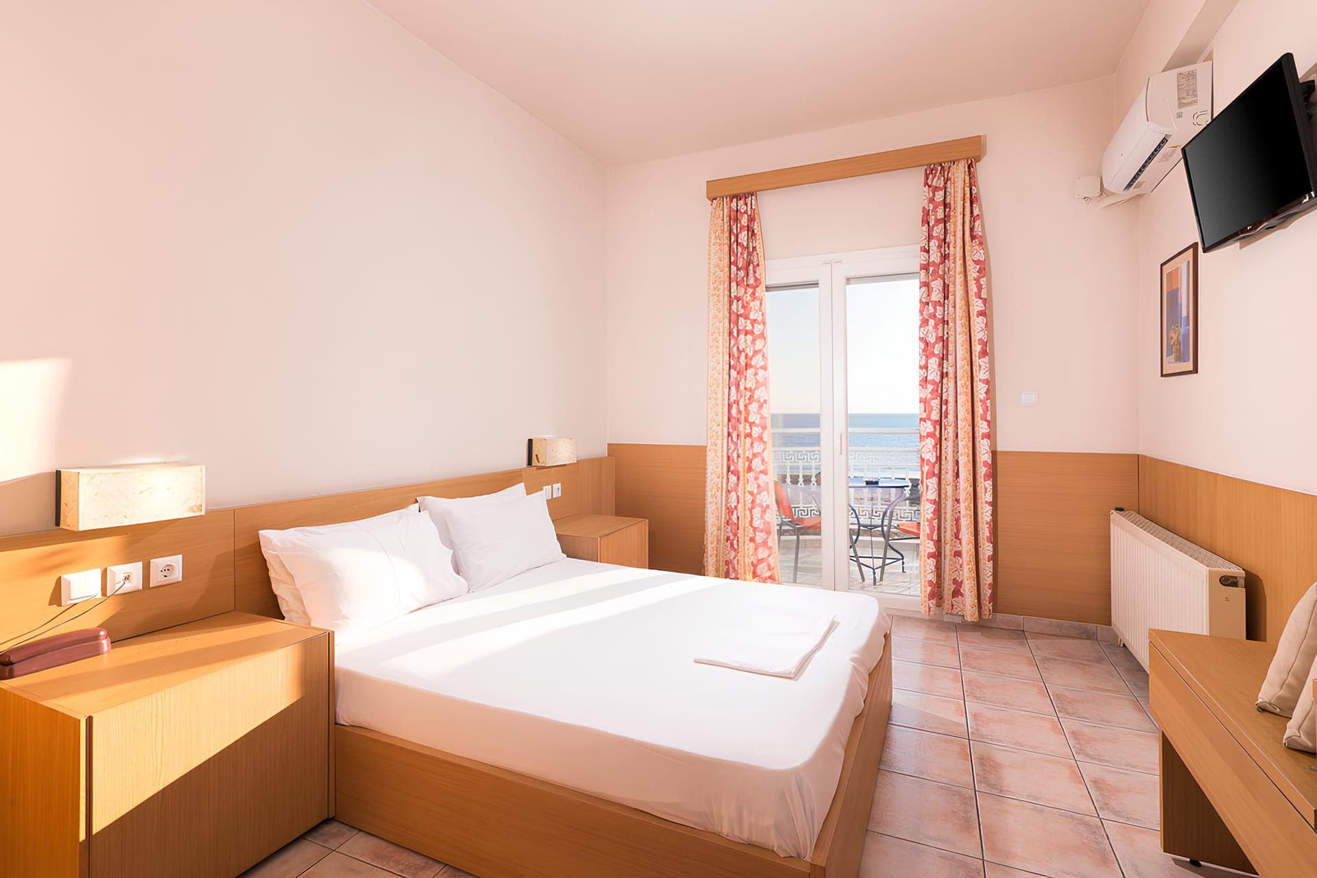 Double Room Front Sea View