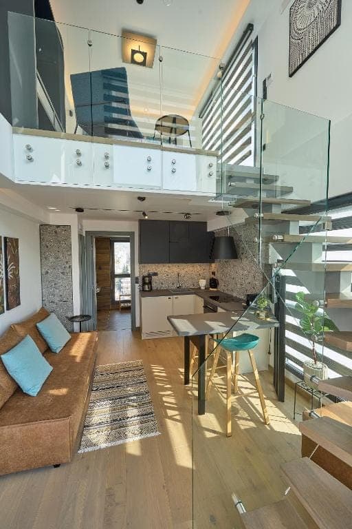 Maisonette with Sea View